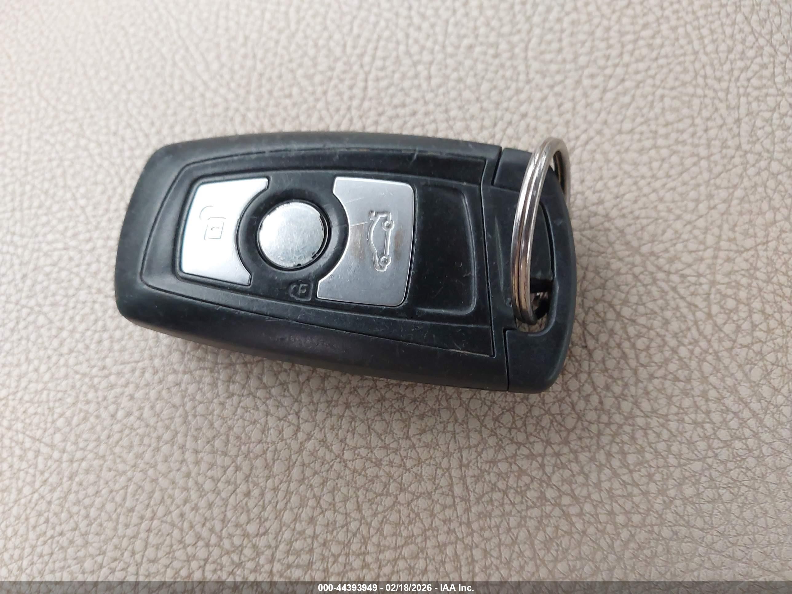 BMW 328I image 11