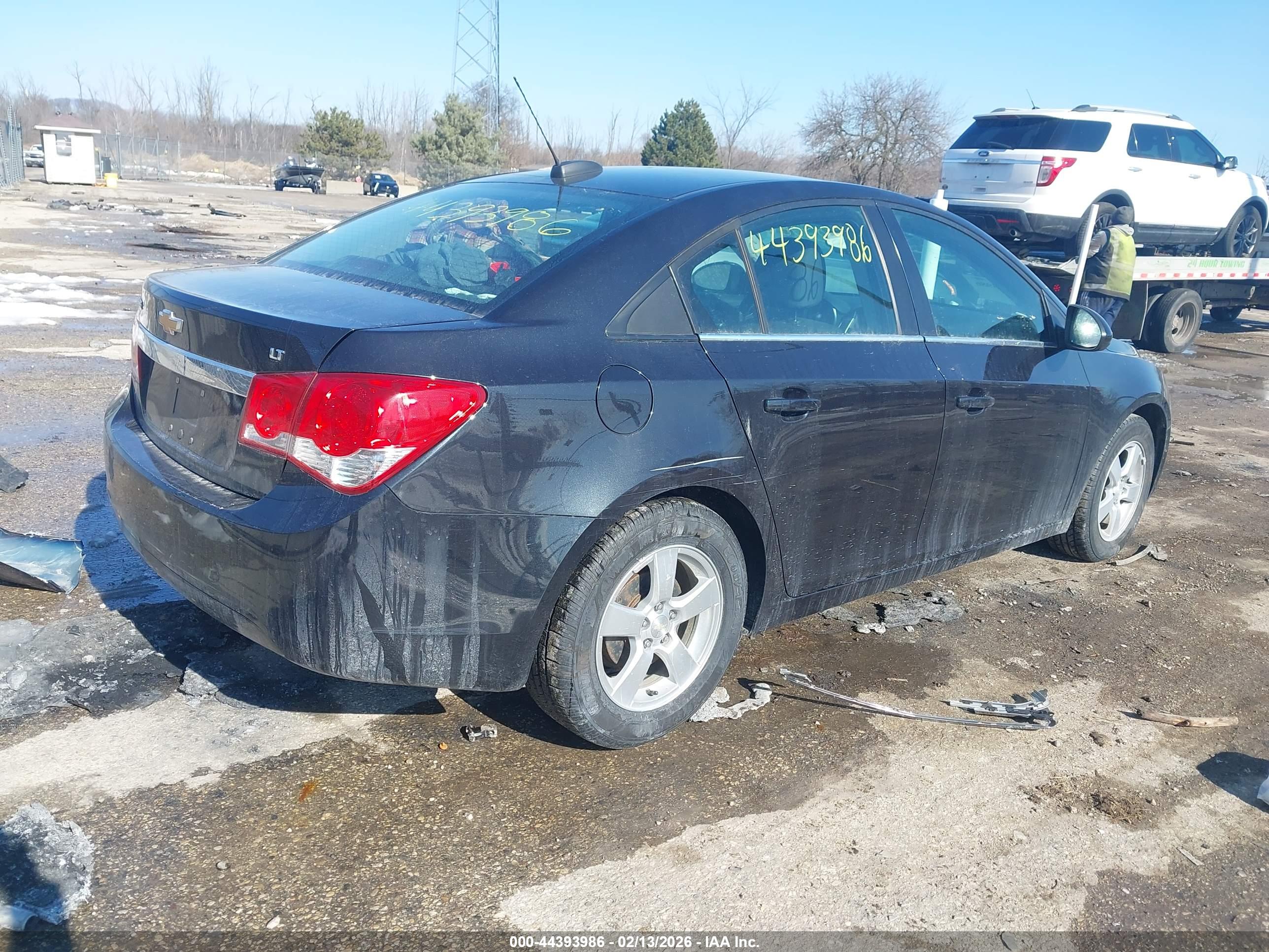 CHEVROLET CRUZE image 4