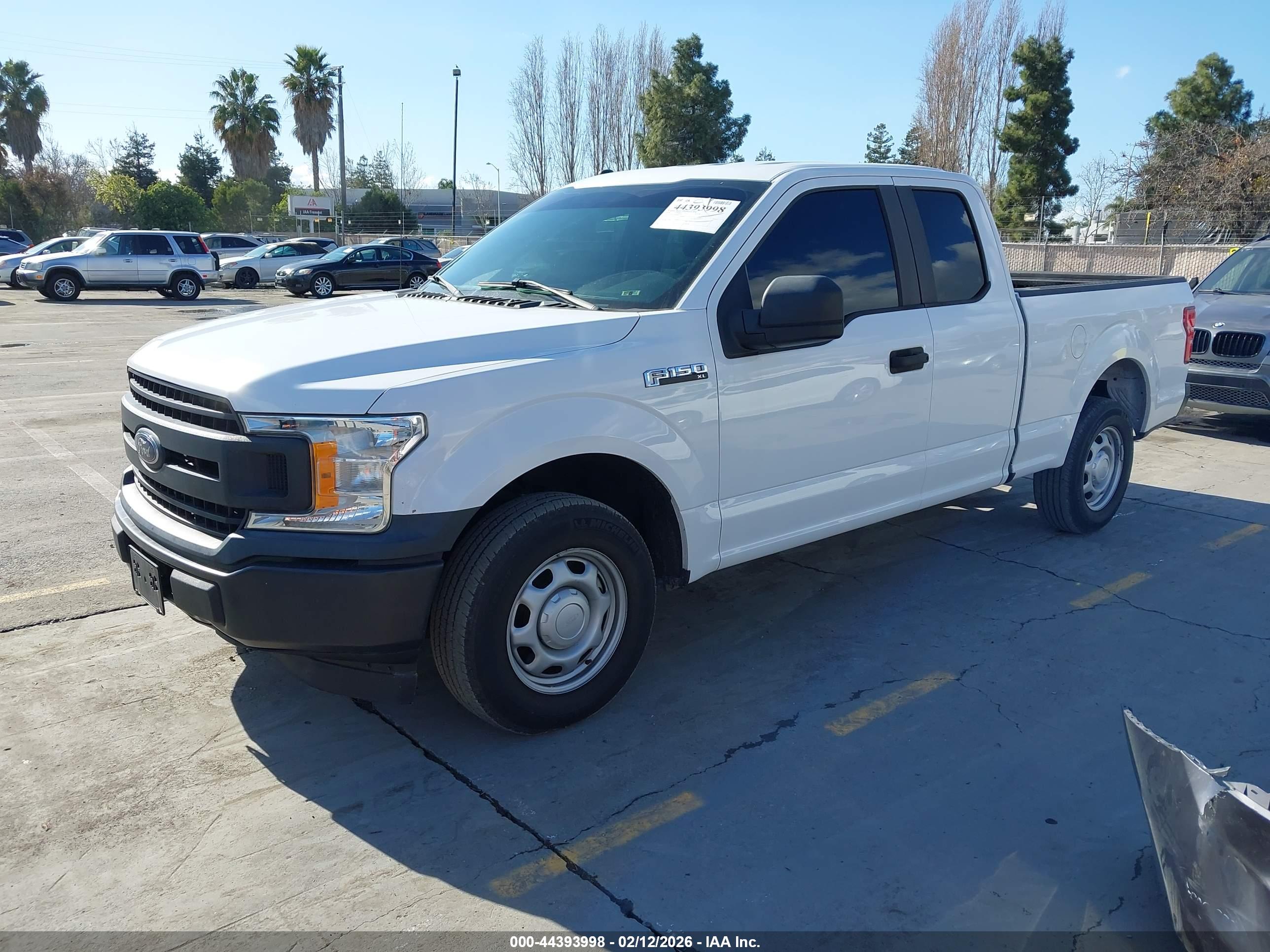 FORD F-150 image 2