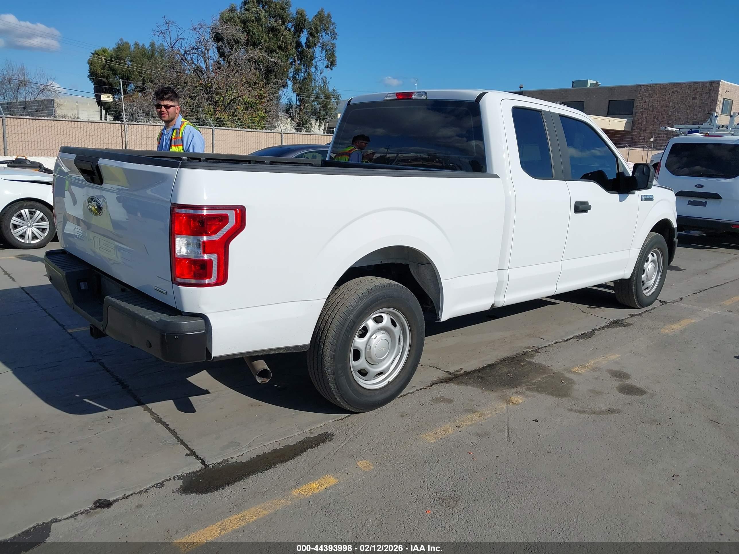 FORD F-150 image 4