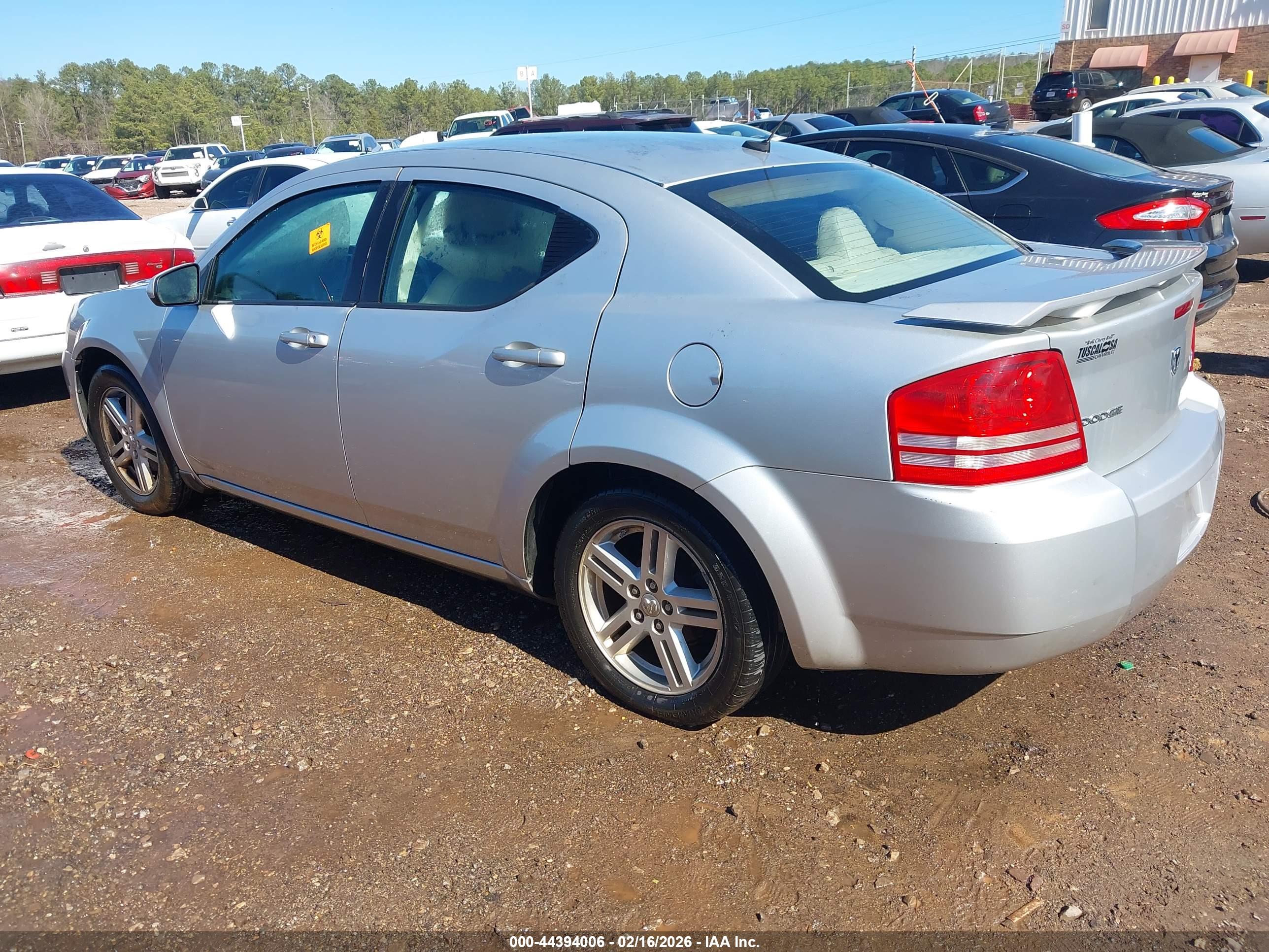 DODGE AVENGER image 3