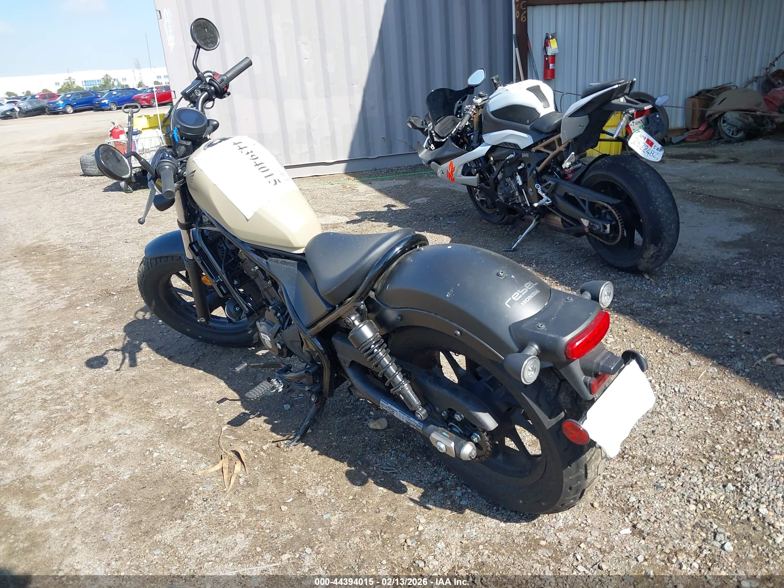 HONDA CMX300 image 3