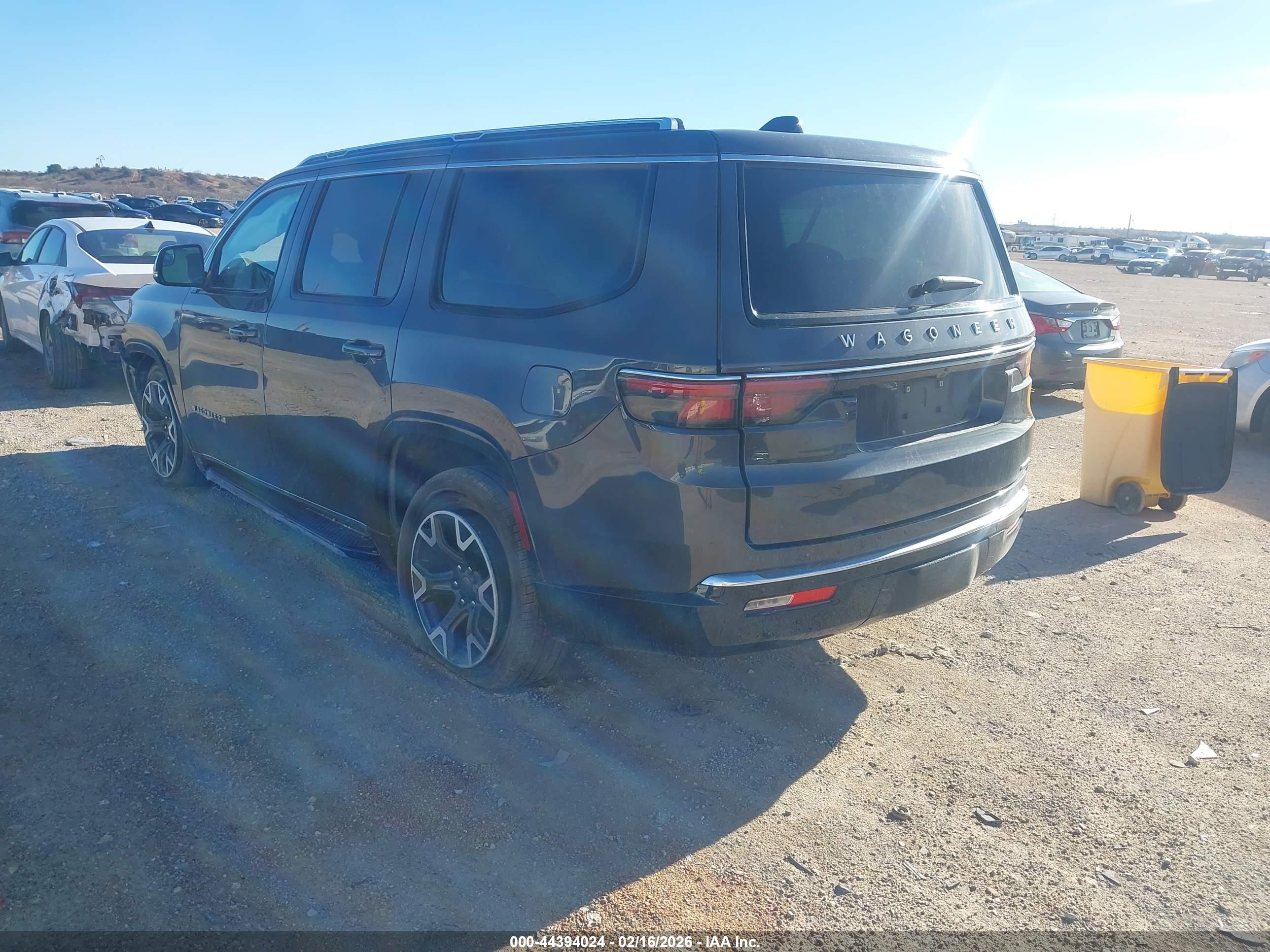 JEEP WAGONEER image 3