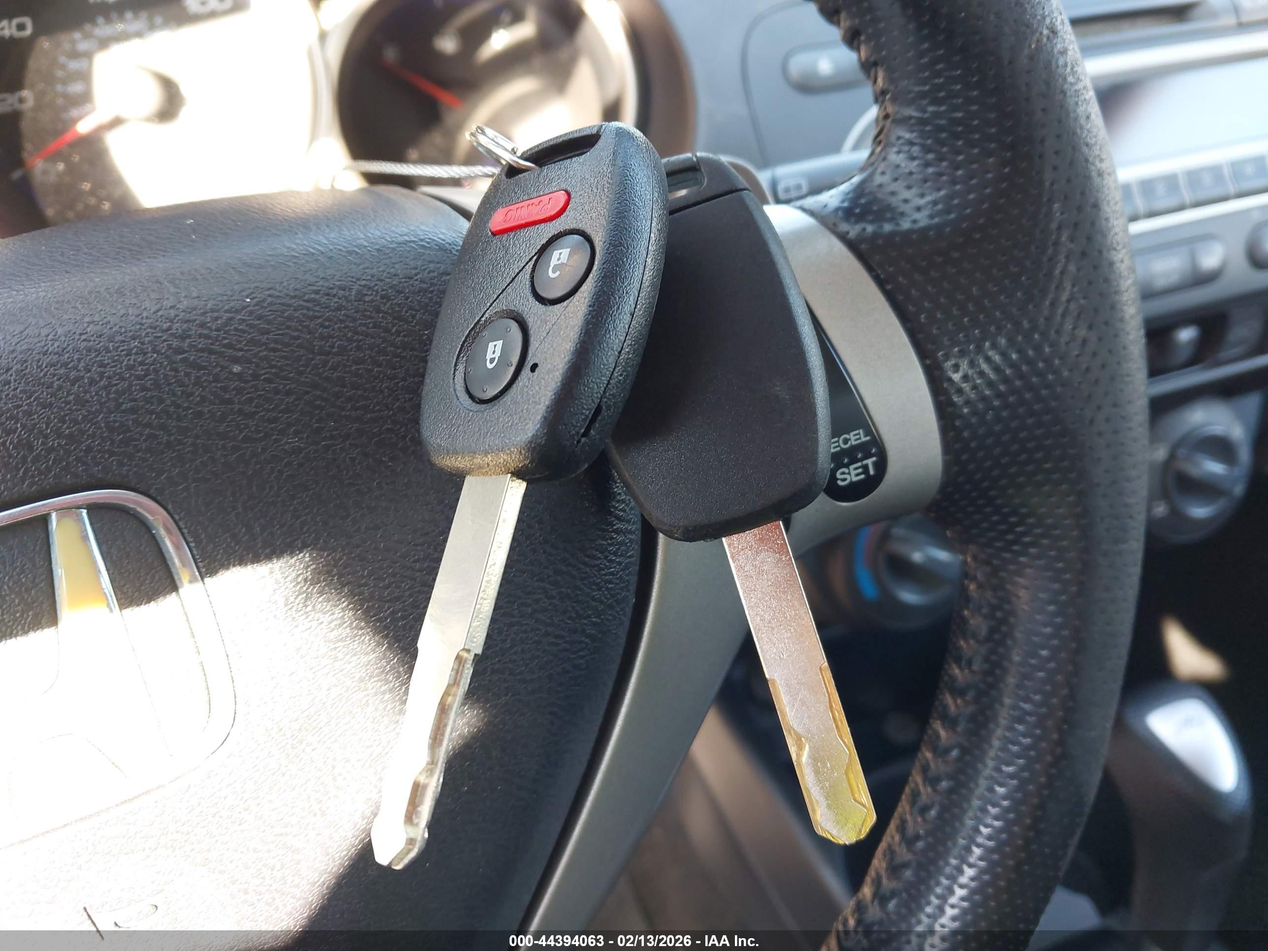 HONDA FIT image 11