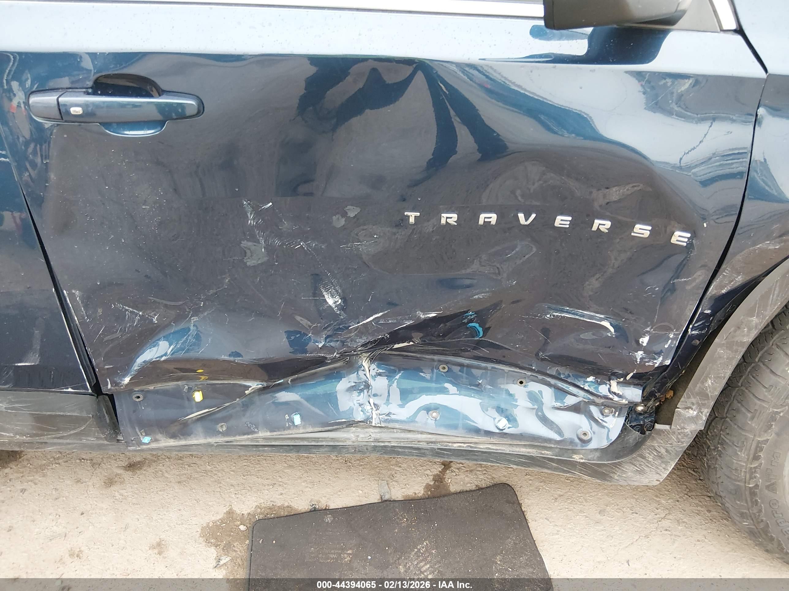 CHEVROLET TRAVERSE image 6