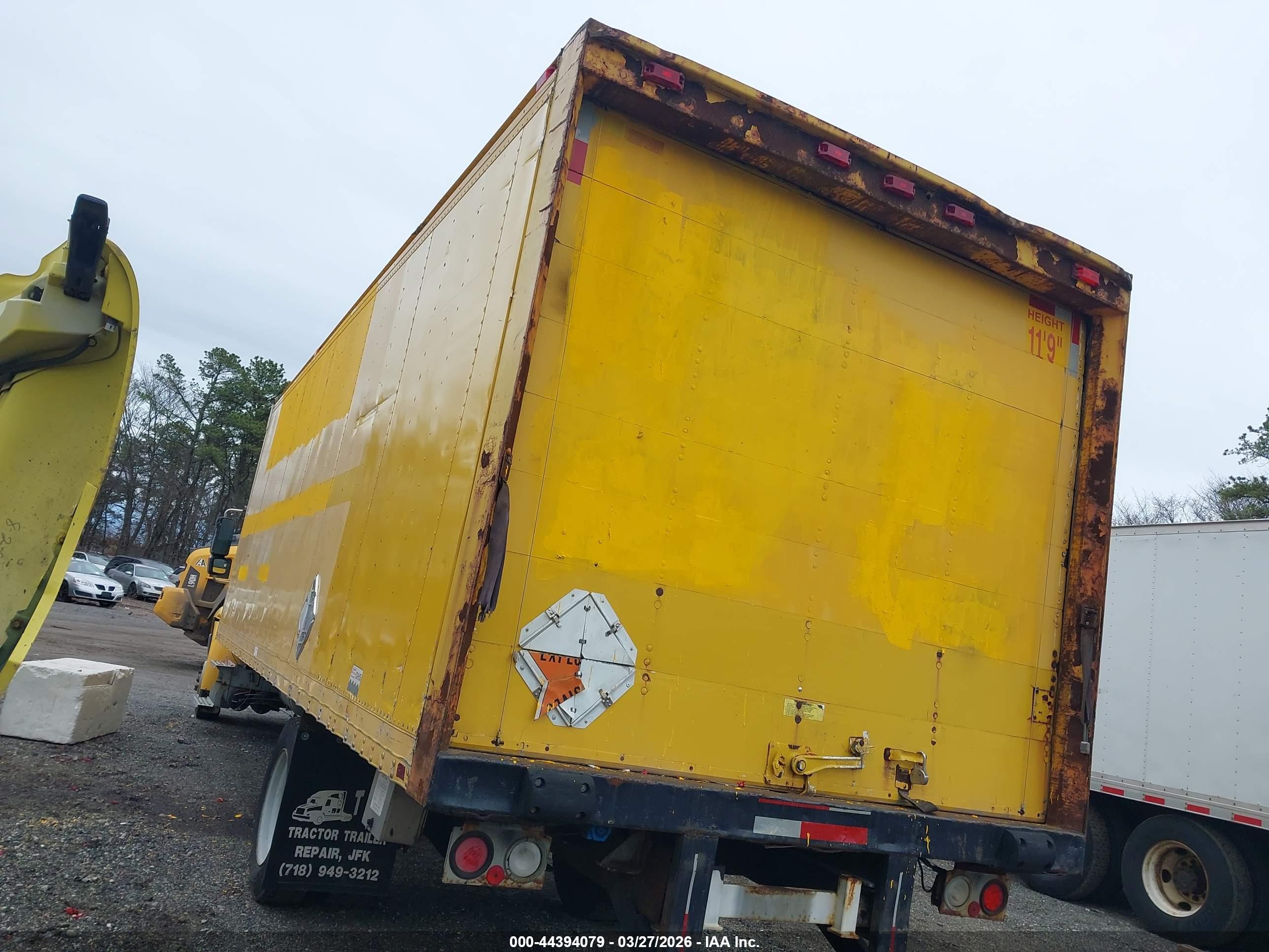 INTERNATIONAL 4000 image 3