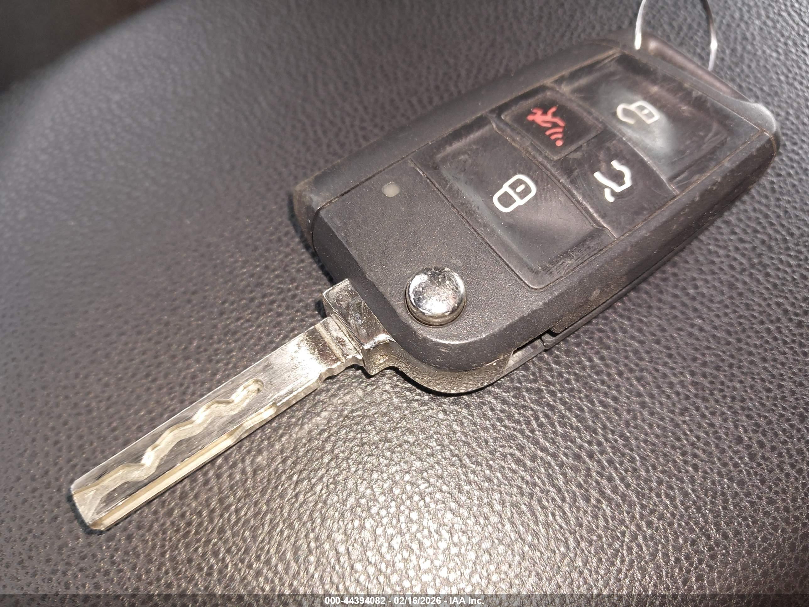 VOLKSWAGEN JETTA image 11