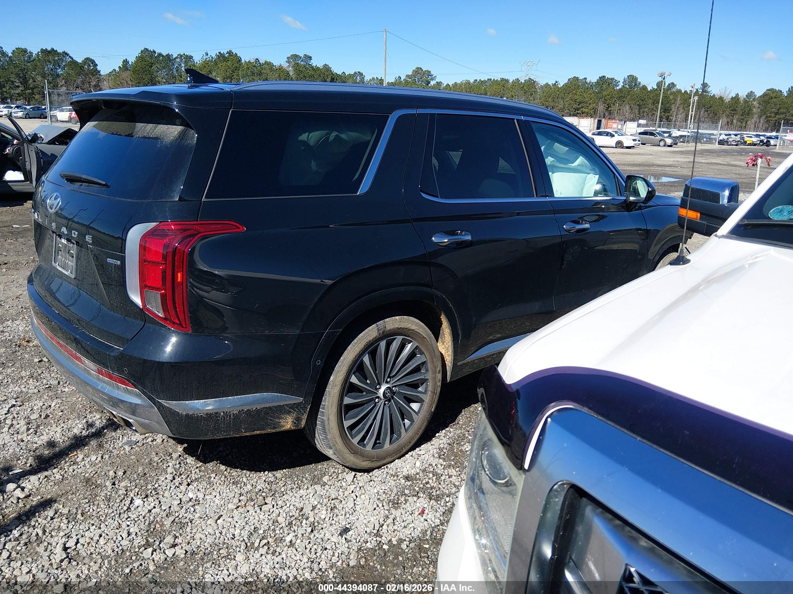HYUNDAI PALISADE image 4