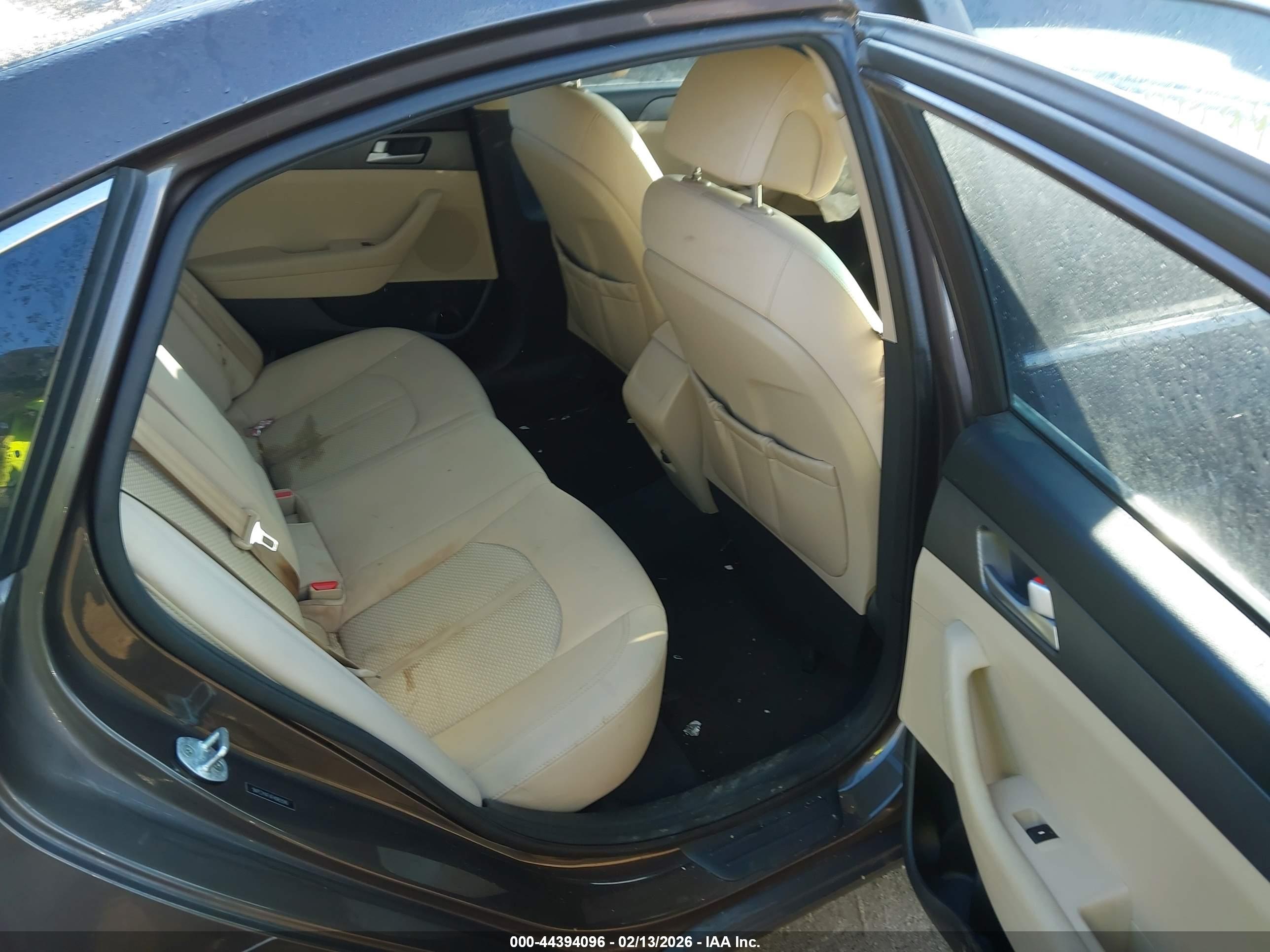 HYUNDAI SONATA image 8