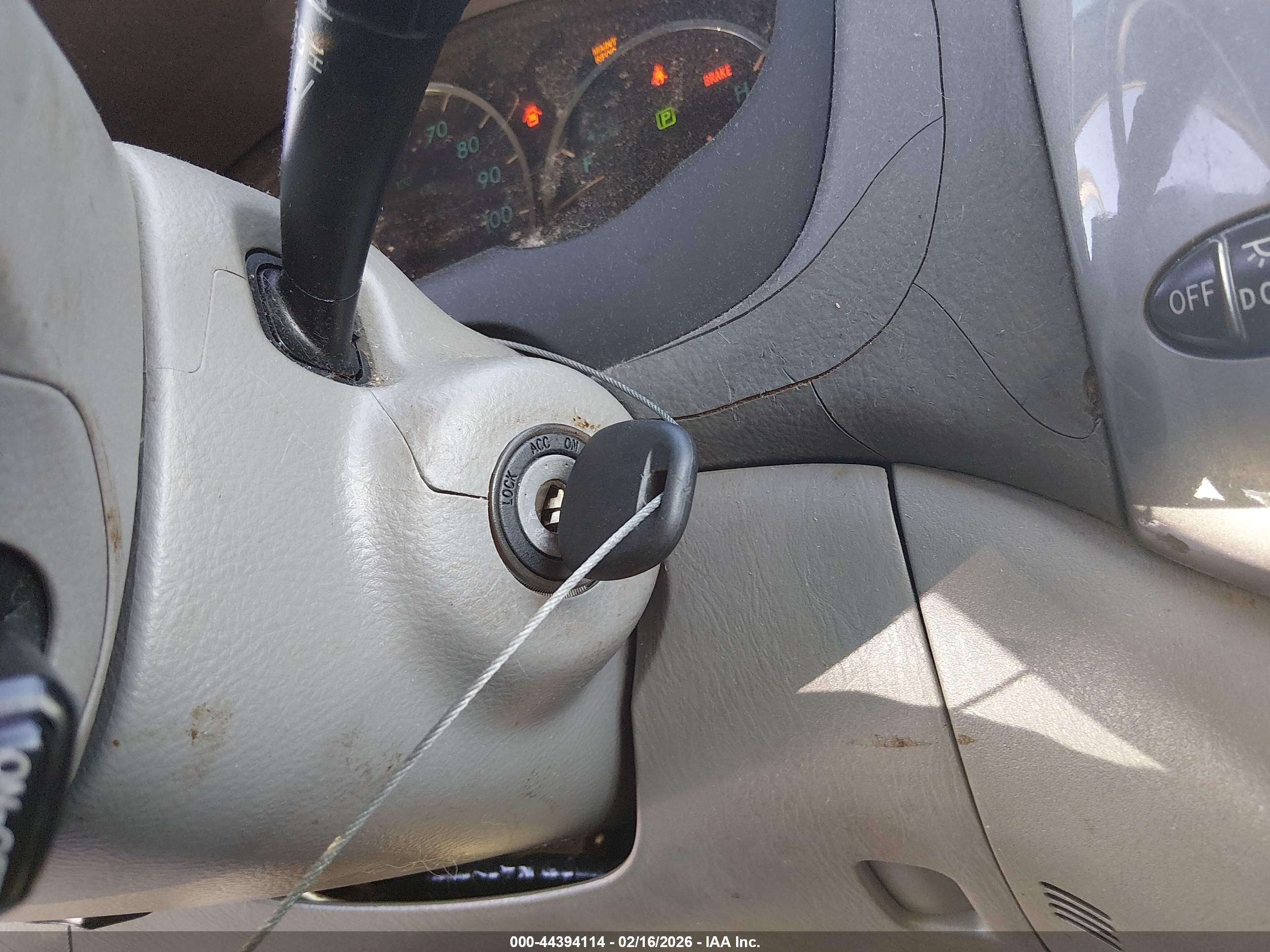 TOYOTA SIENNA image 11