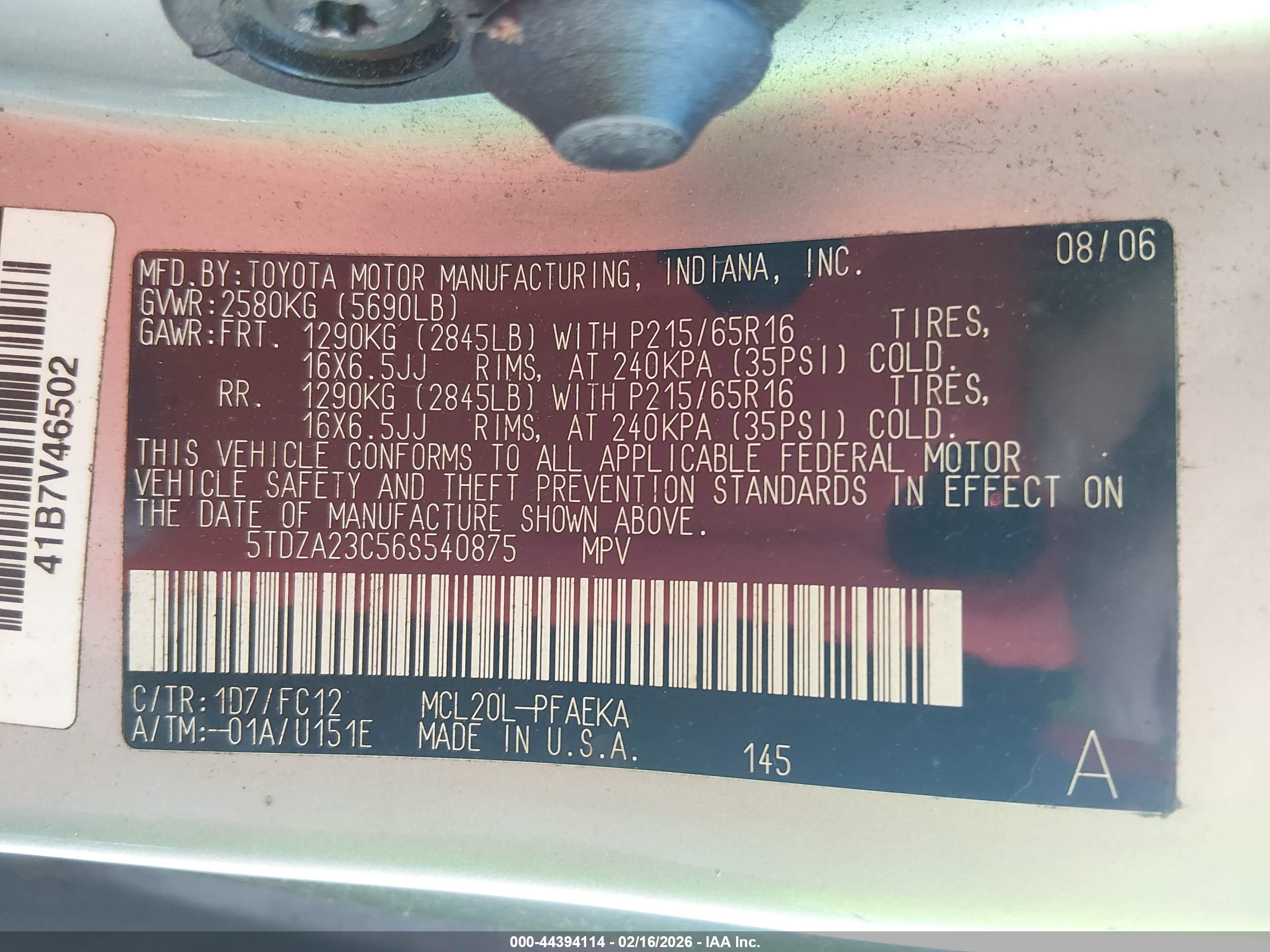 TOYOTA SIENNA image 9