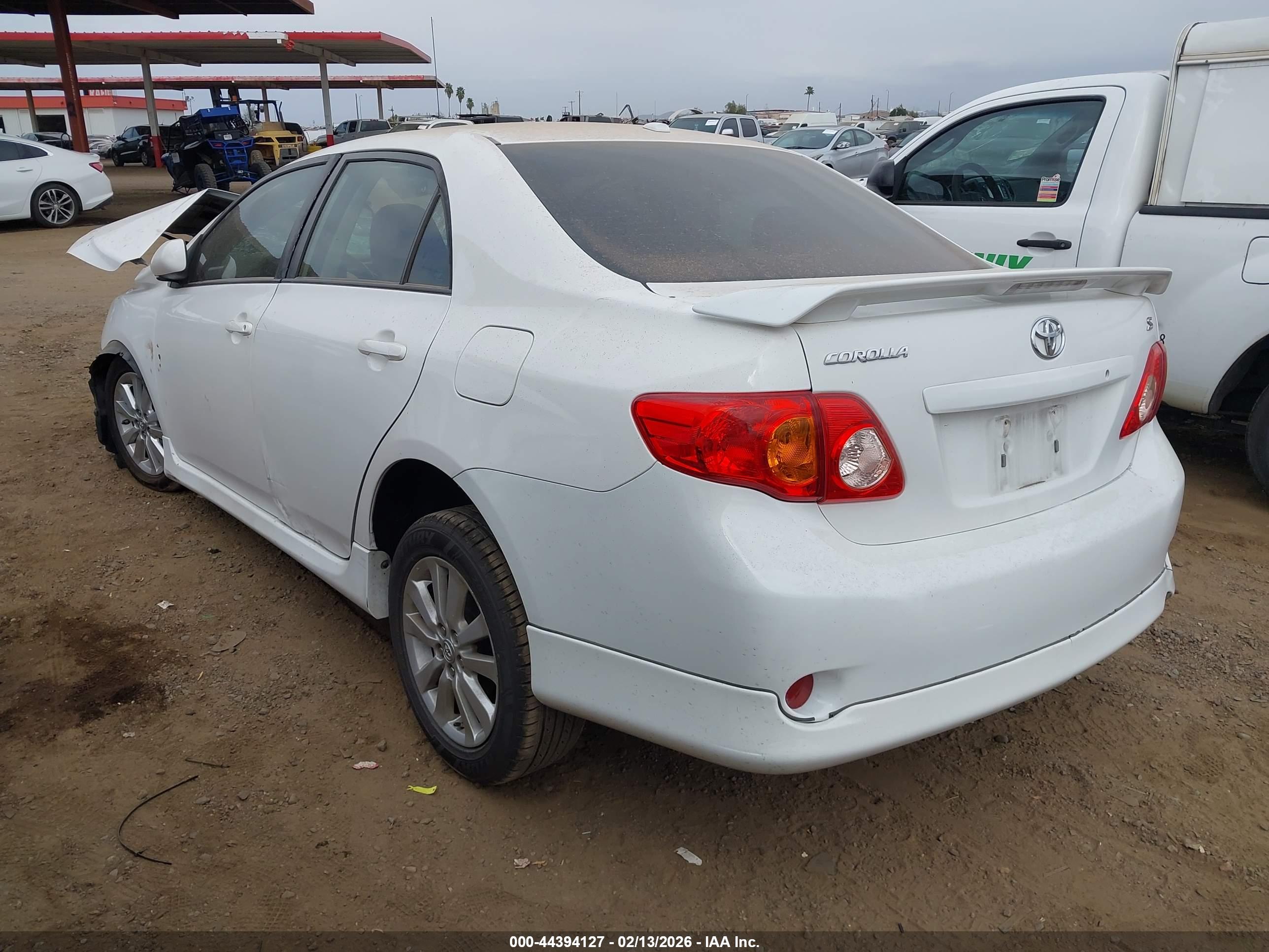 TOYOTA COROLLA image 3