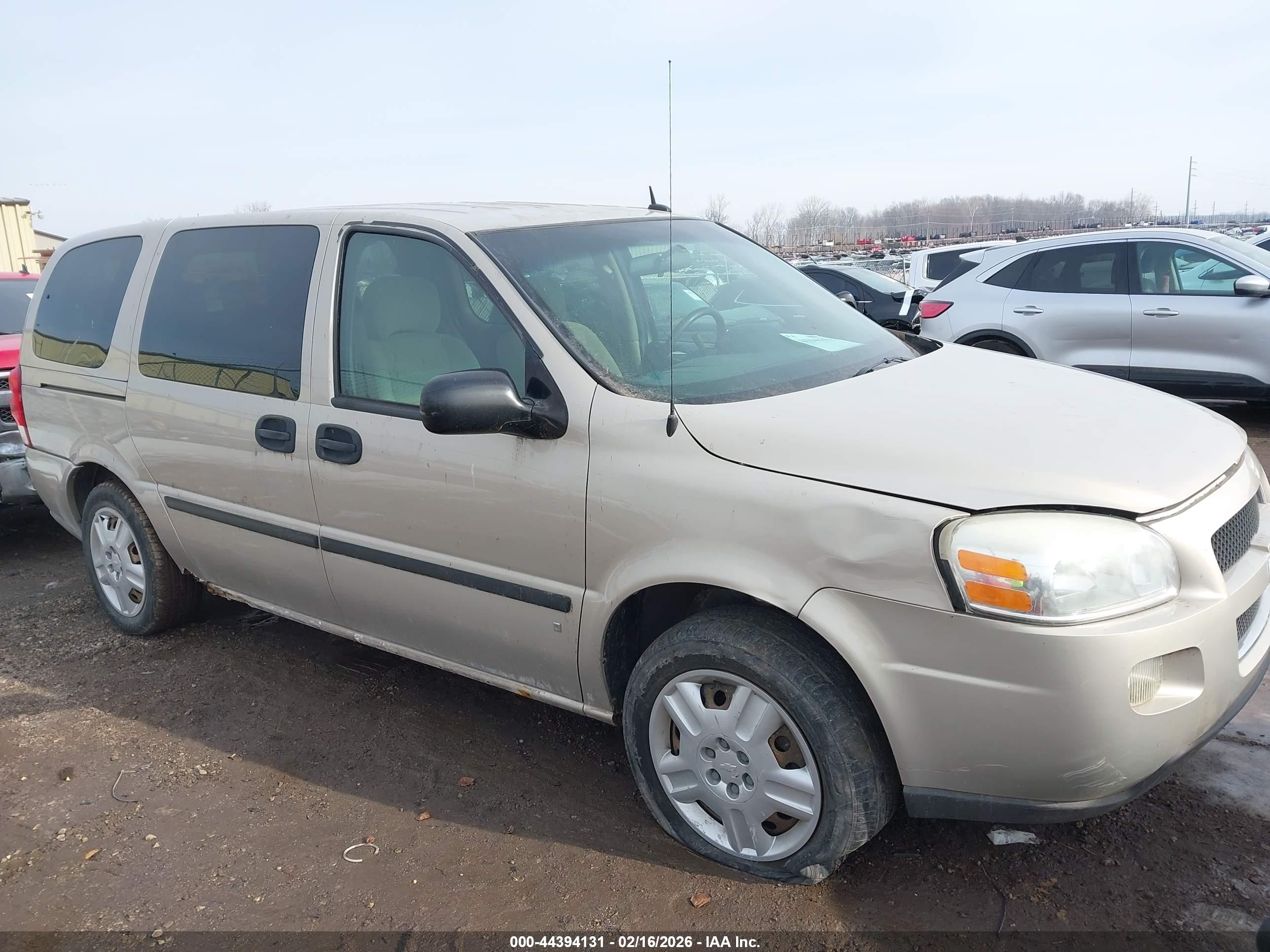 CHEVROLET UPLANDER image 6