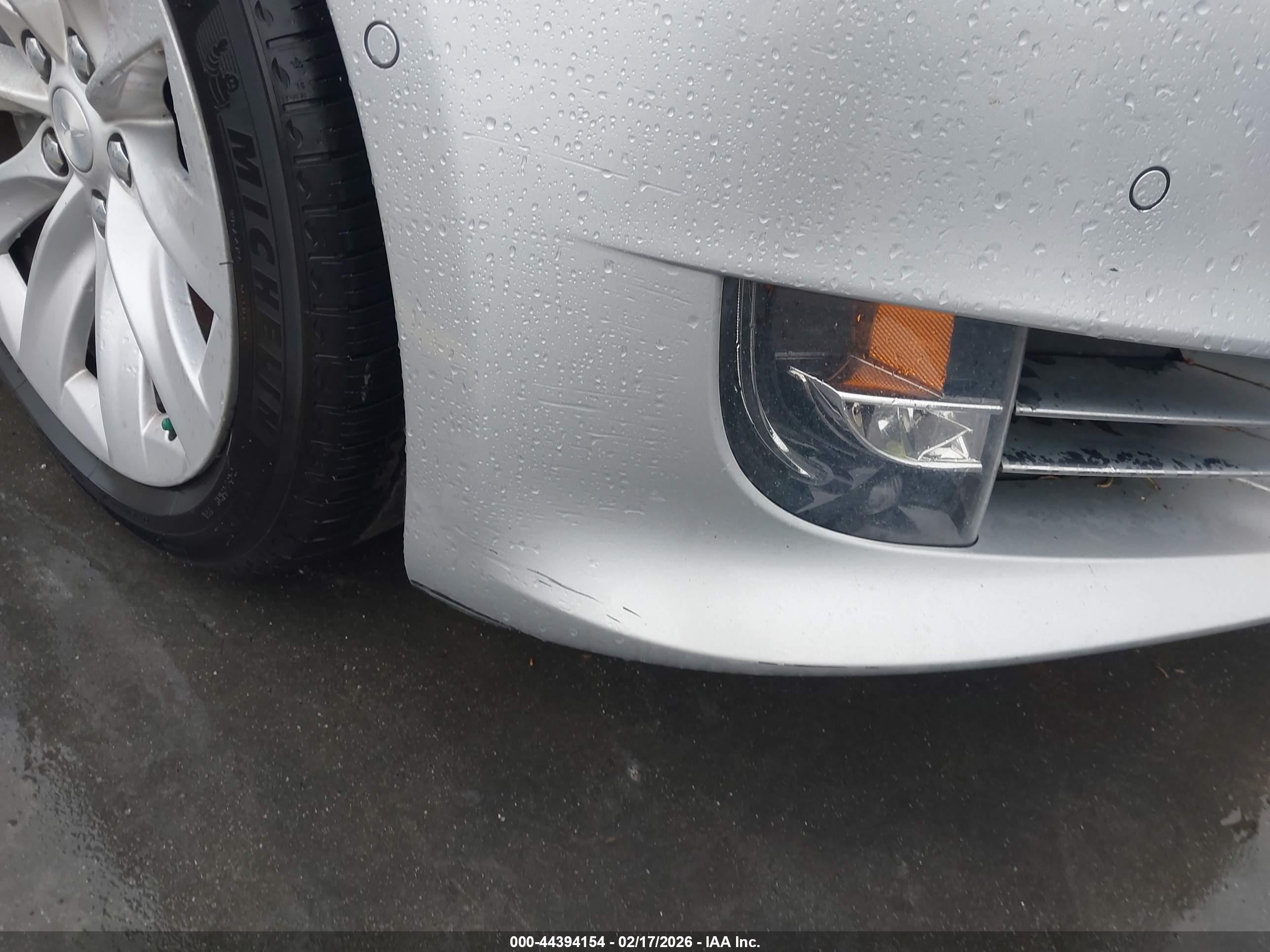 TESLA MODEL image 6