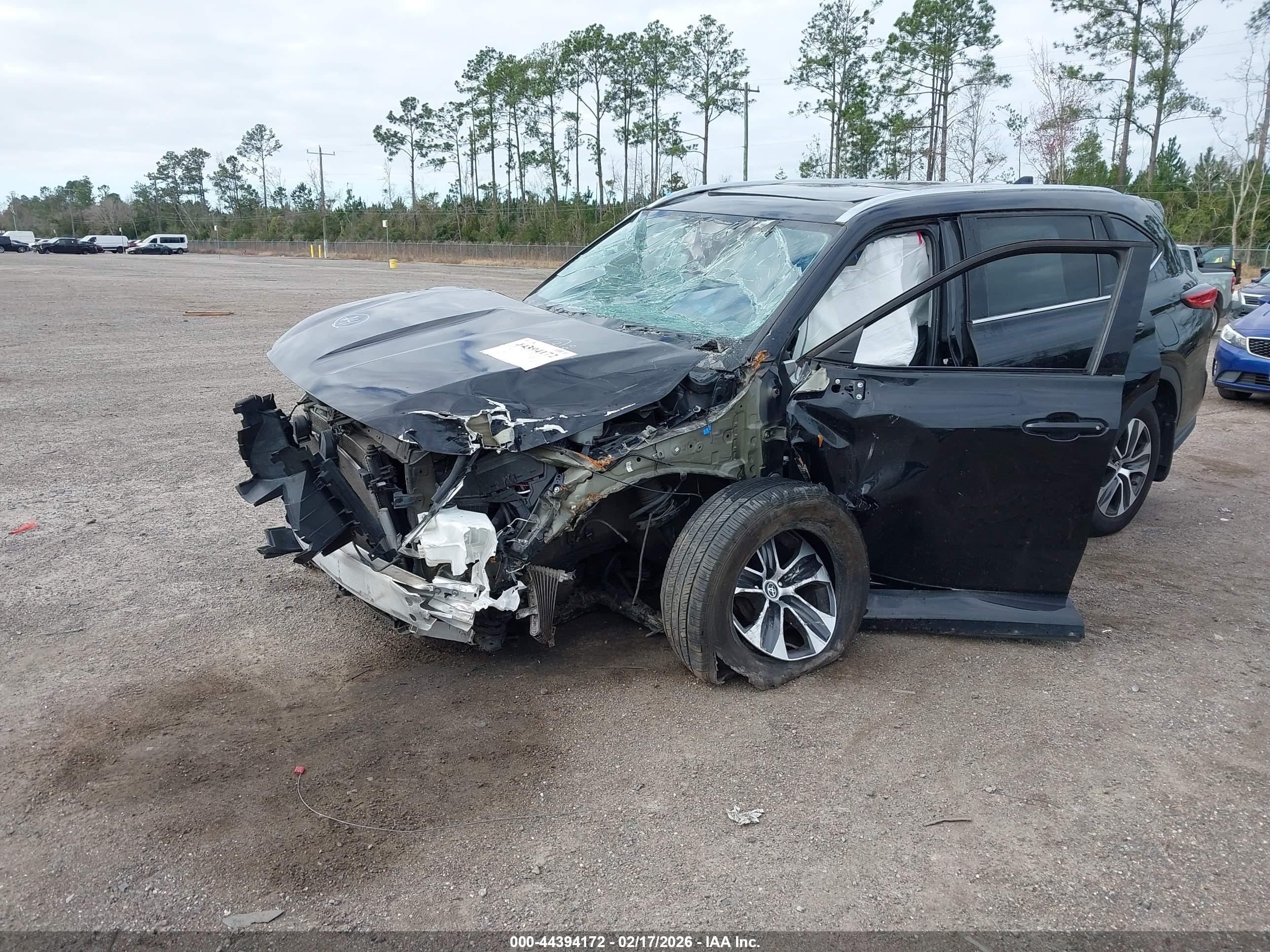 TOYOTA HIGHLANDER image 2