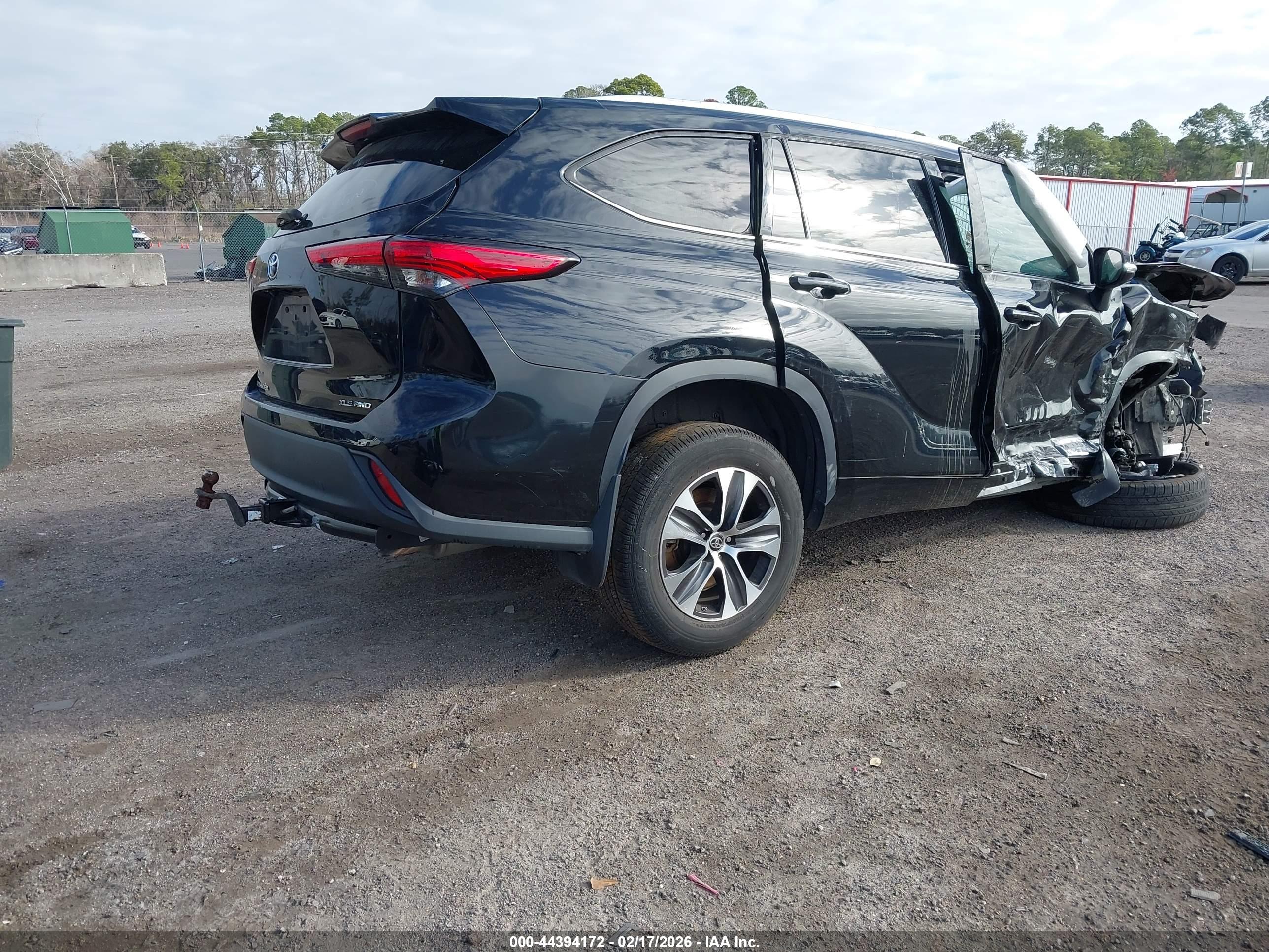 TOYOTA HIGHLANDER image 4