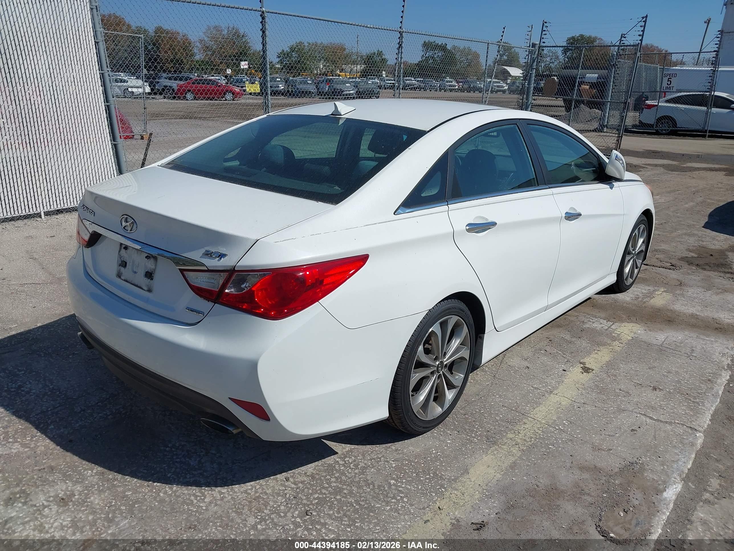 HYUNDAI SONATA image 4