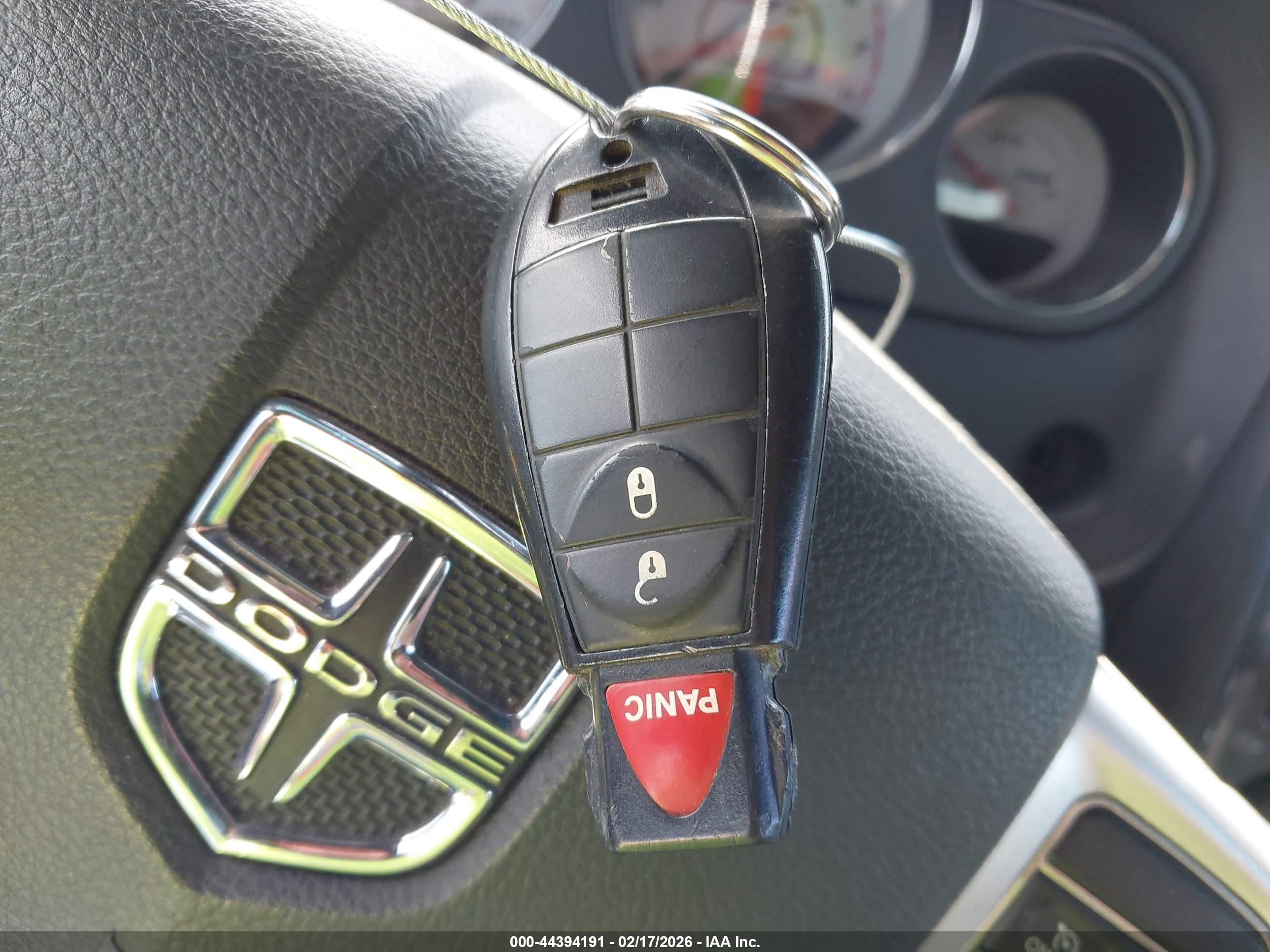 DODGE CHALLENGER image 11