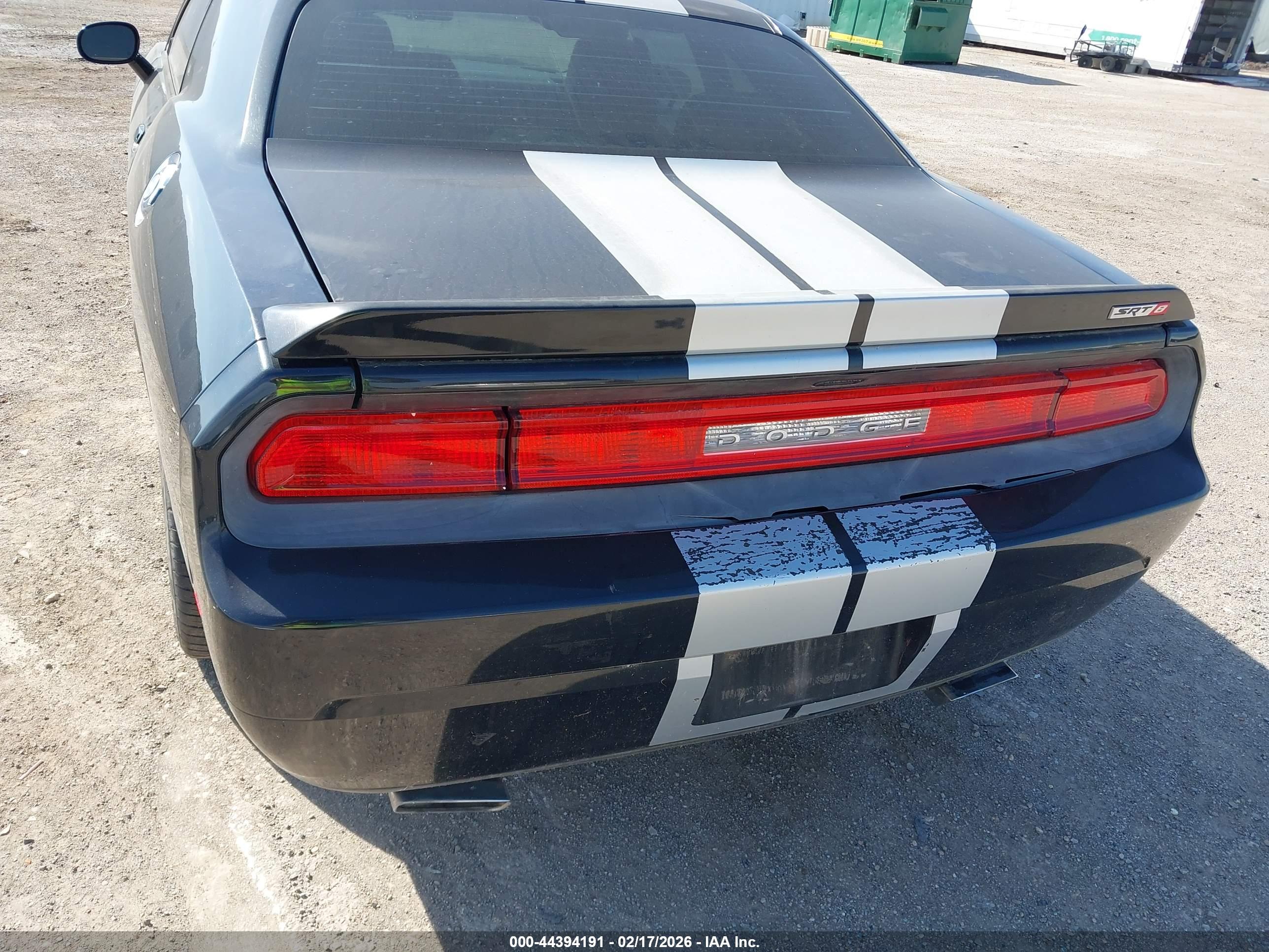 DODGE CHALLENGER image 6