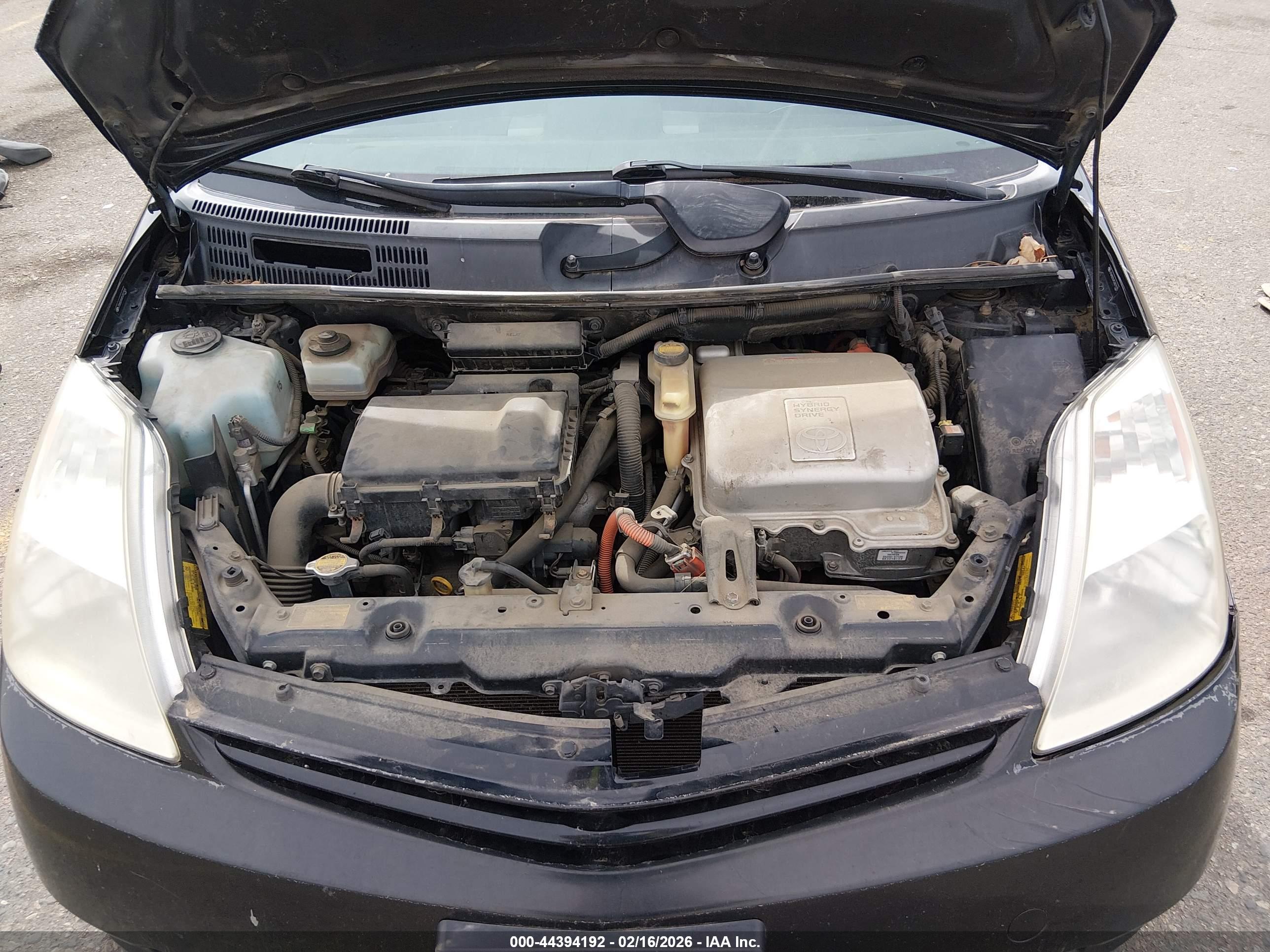 TOYOTA PRIUS image 10