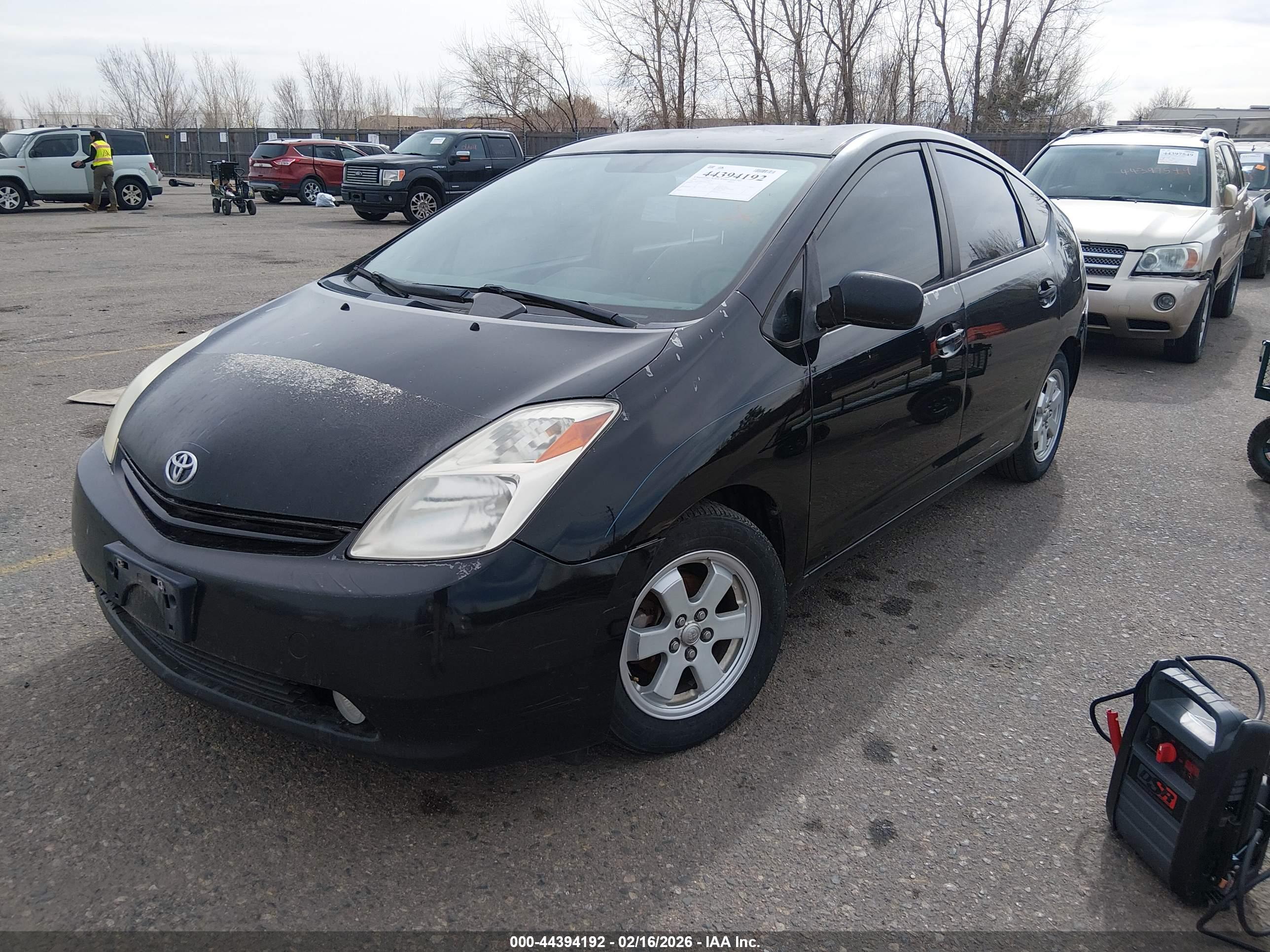 TOYOTA PRIUS image 2