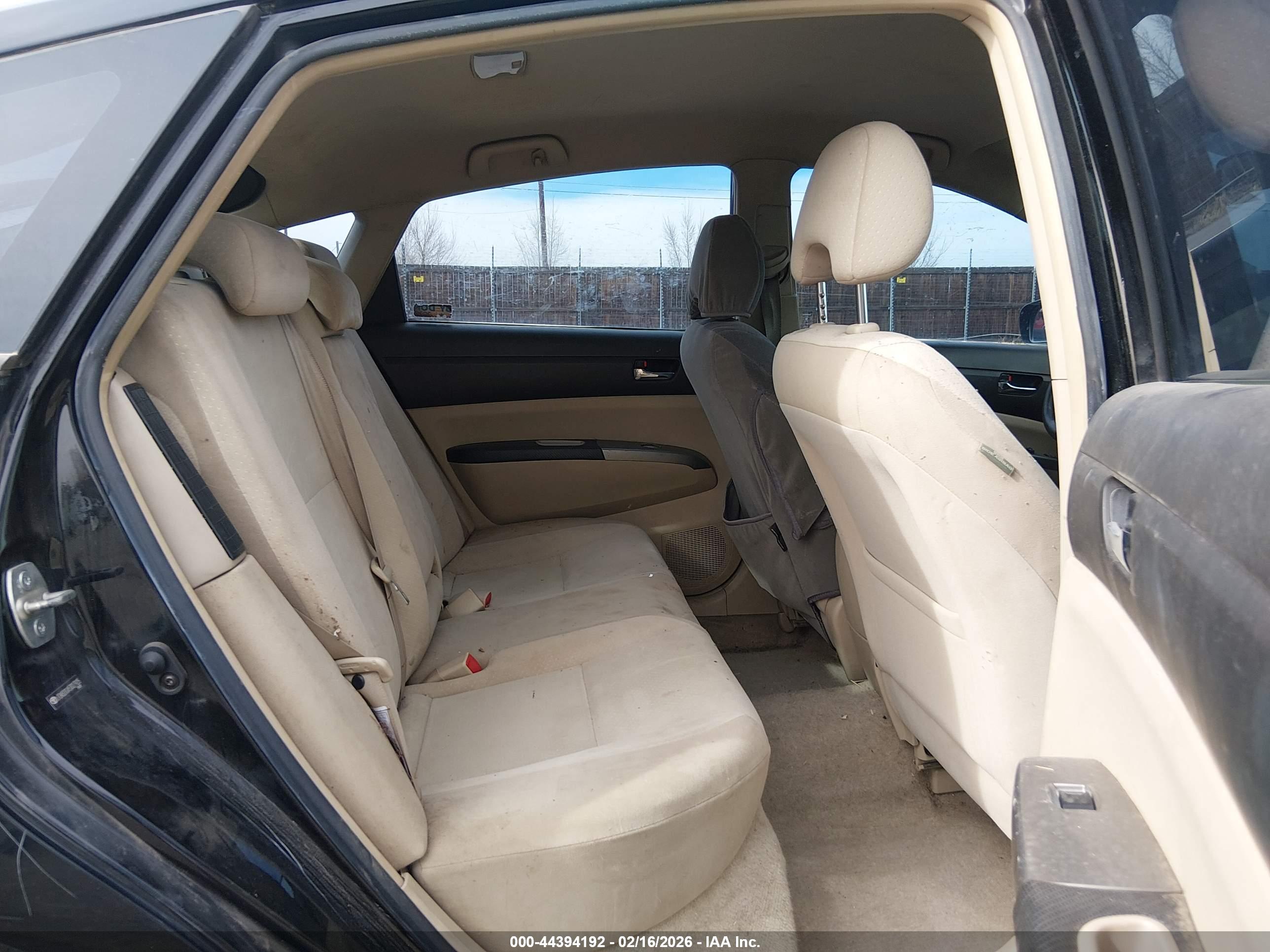 TOYOTA PRIUS image 8