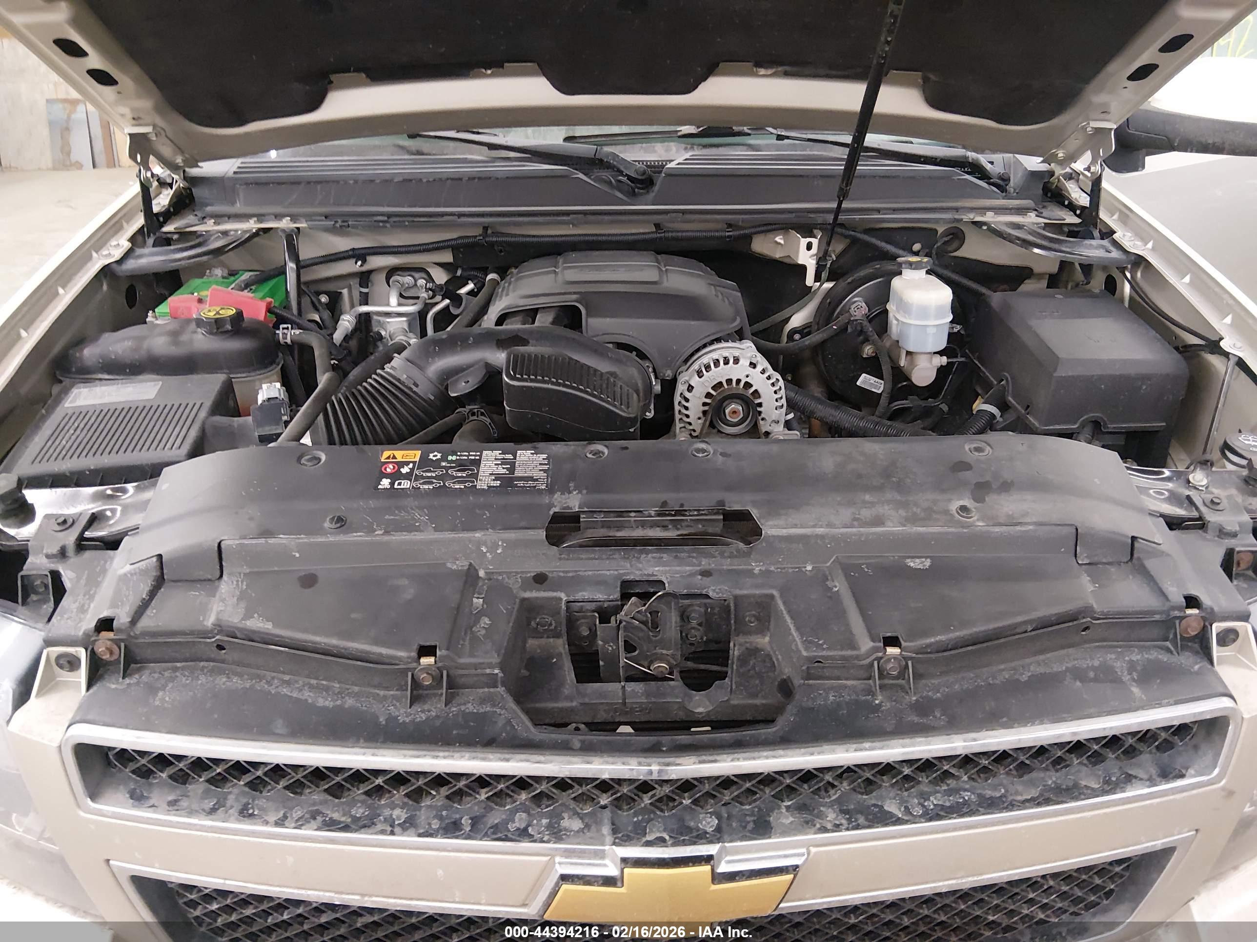 CHEVROLET TAHOE image 10