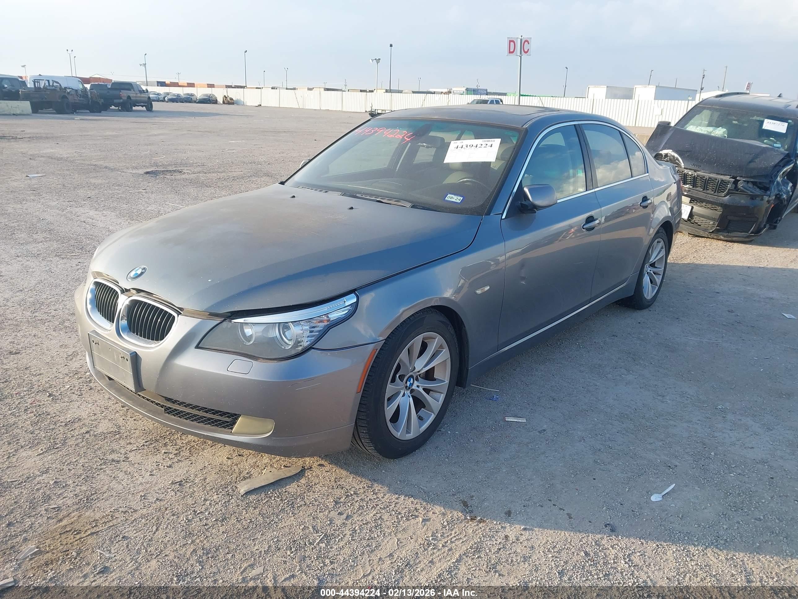 BMW 535I image 2