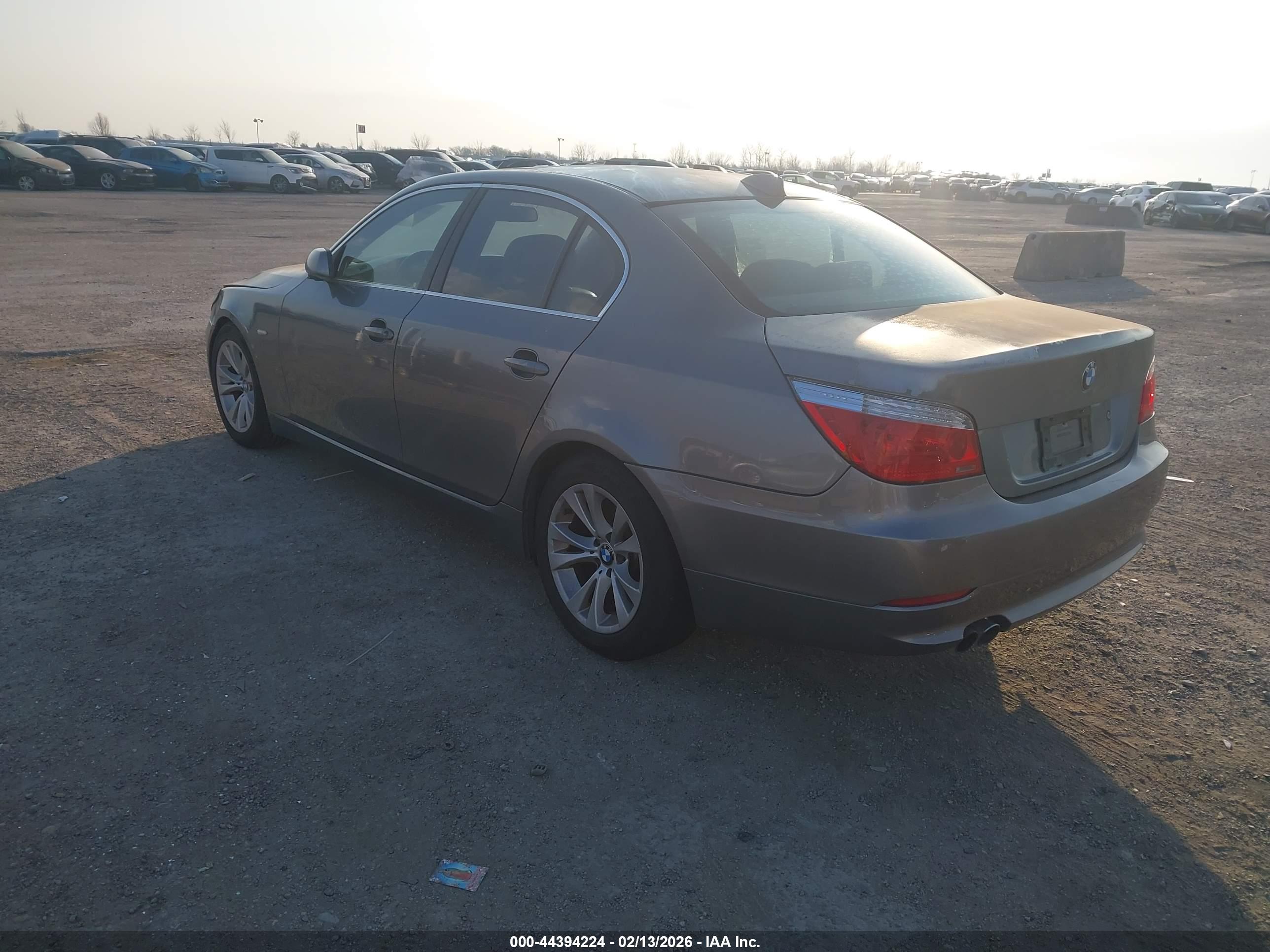 BMW 535I image 3