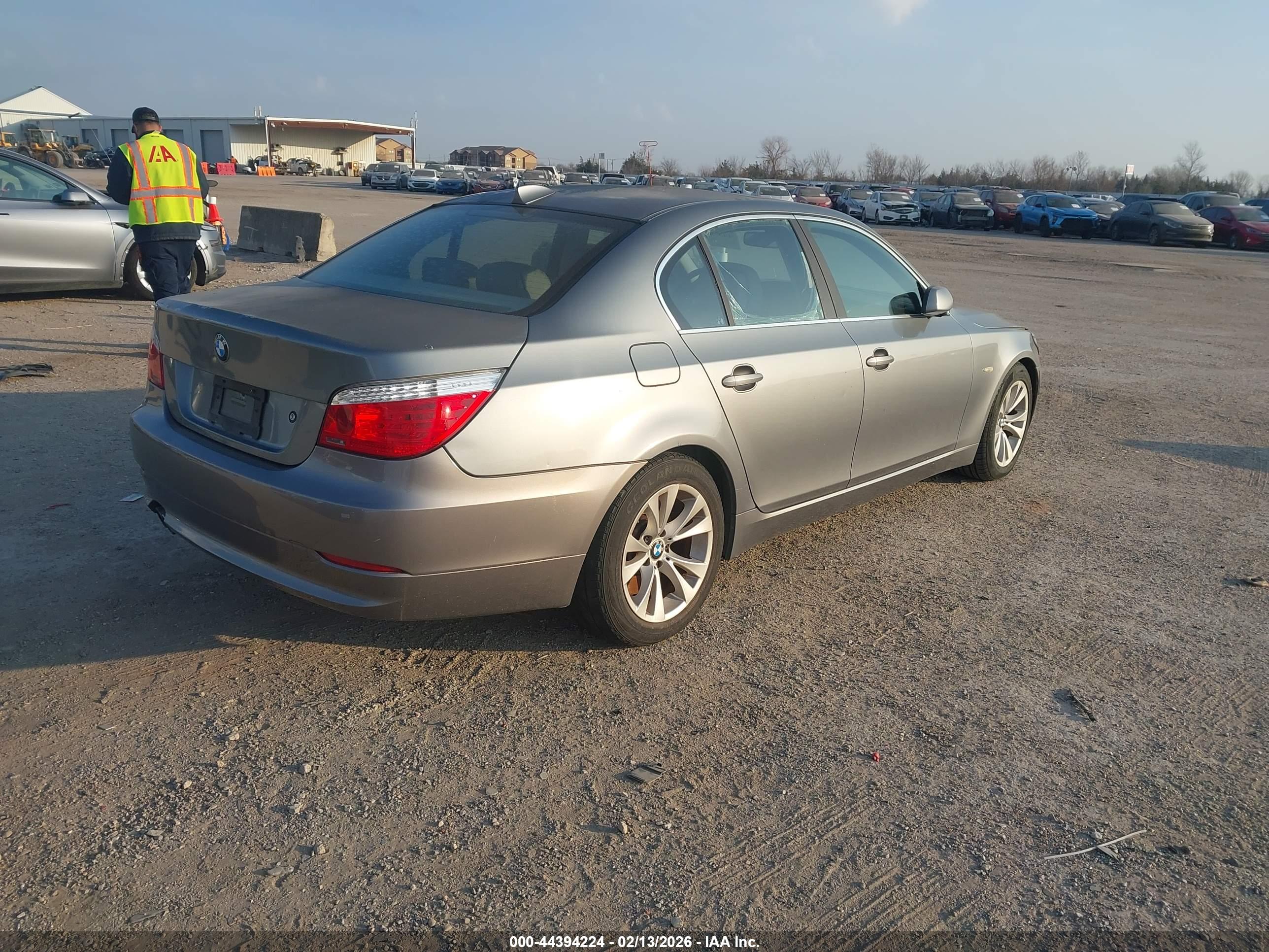 BMW 535I image 4
