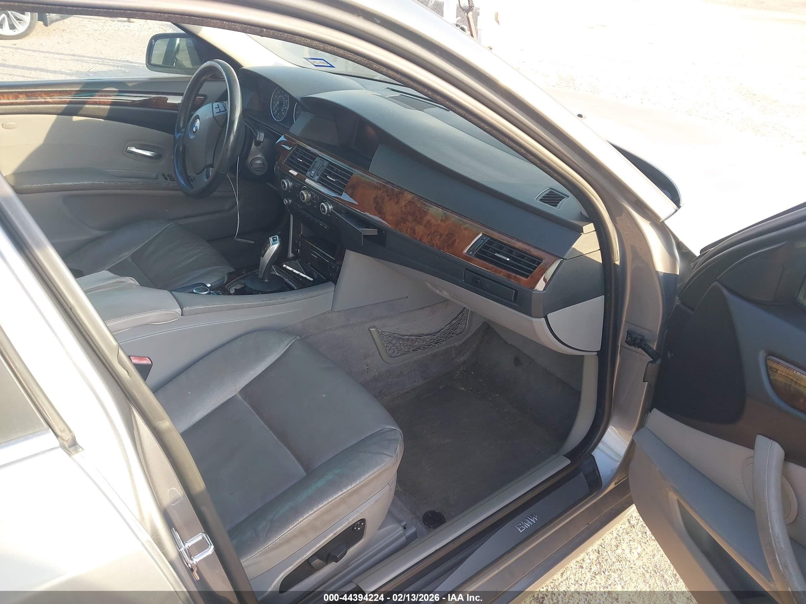 BMW 535I image 5