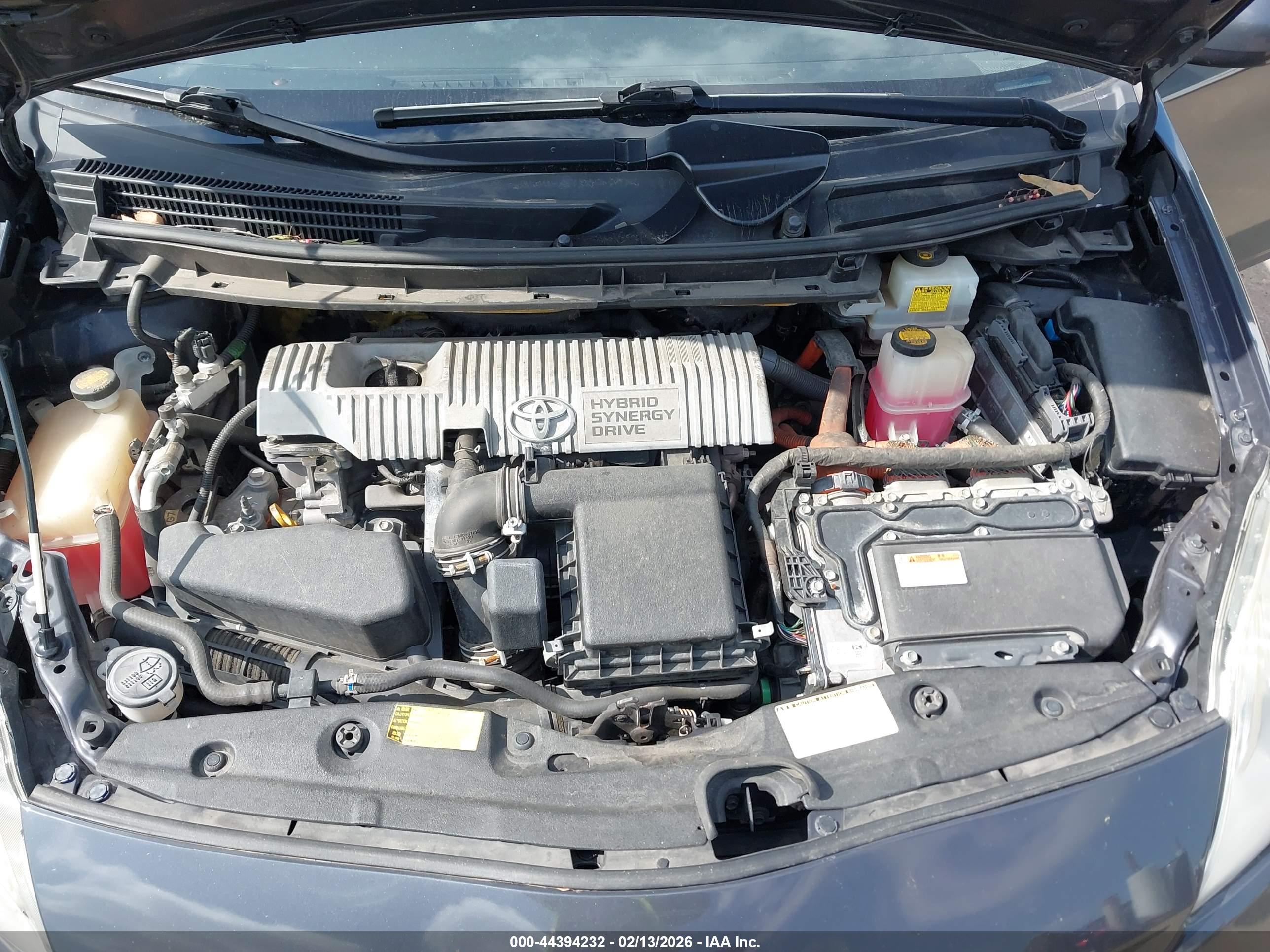 TOYOTA PRIUS image 10
