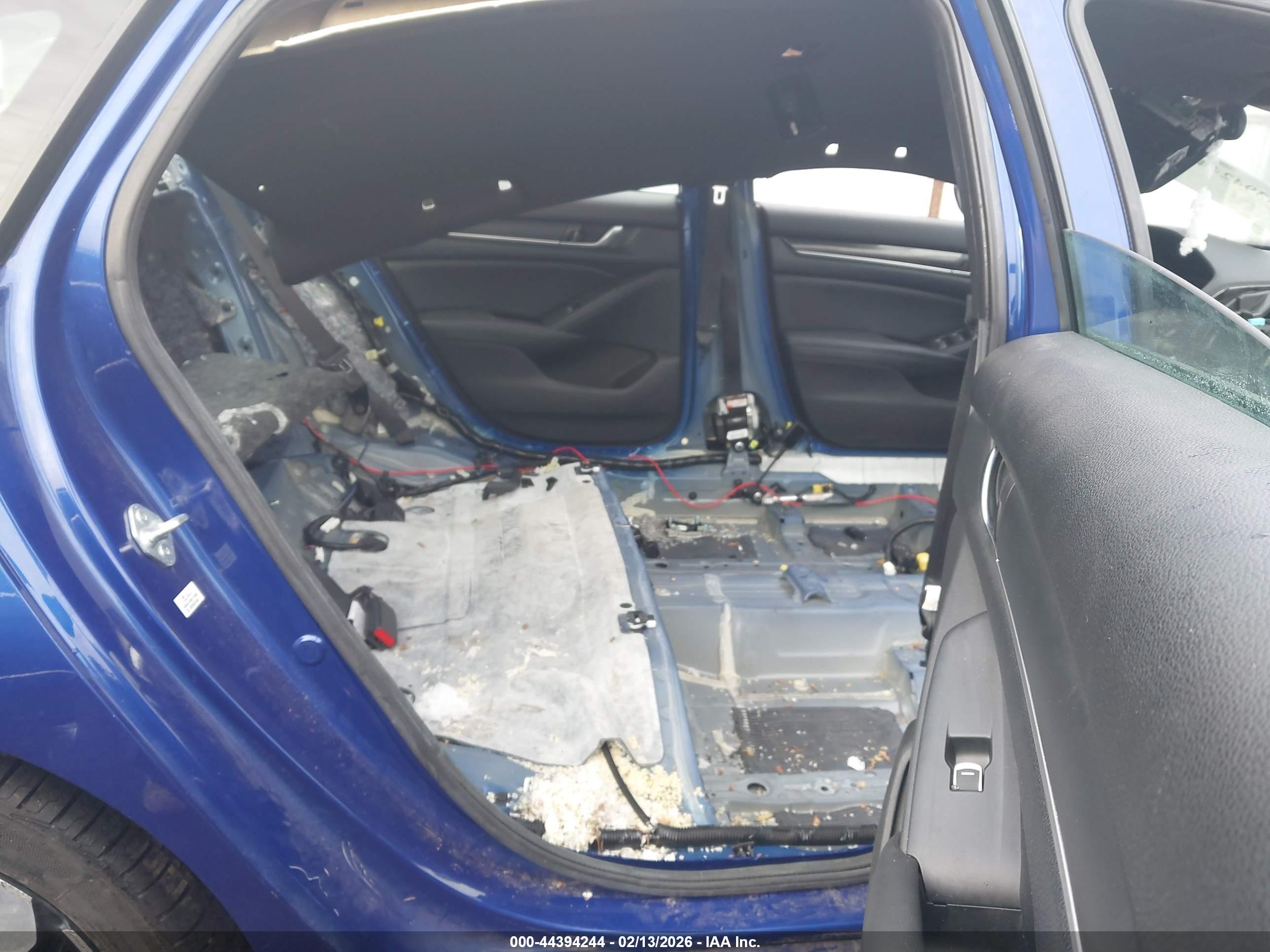 HONDA ACCORD image 8