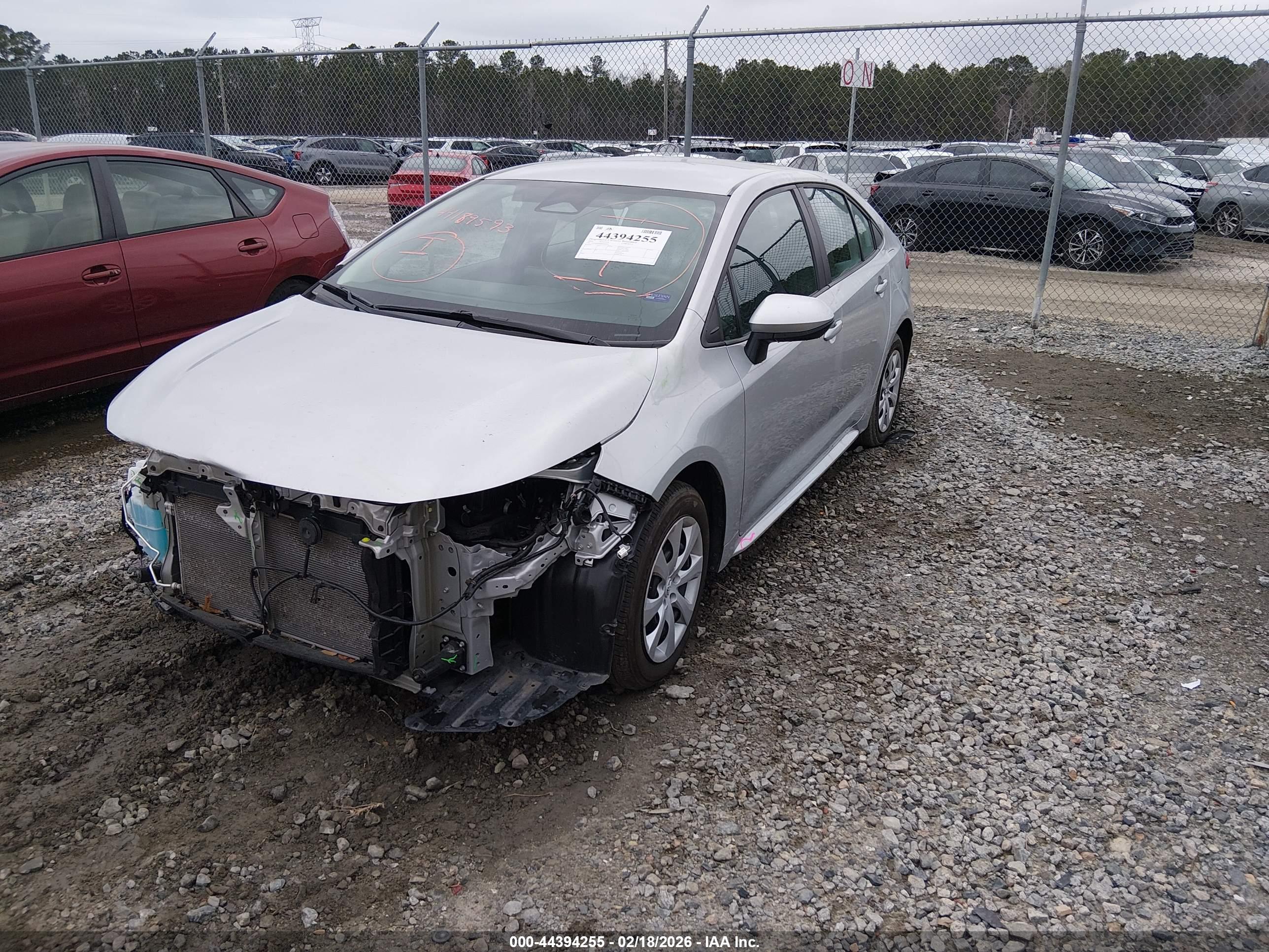 TOYOTA COROLLA image 2