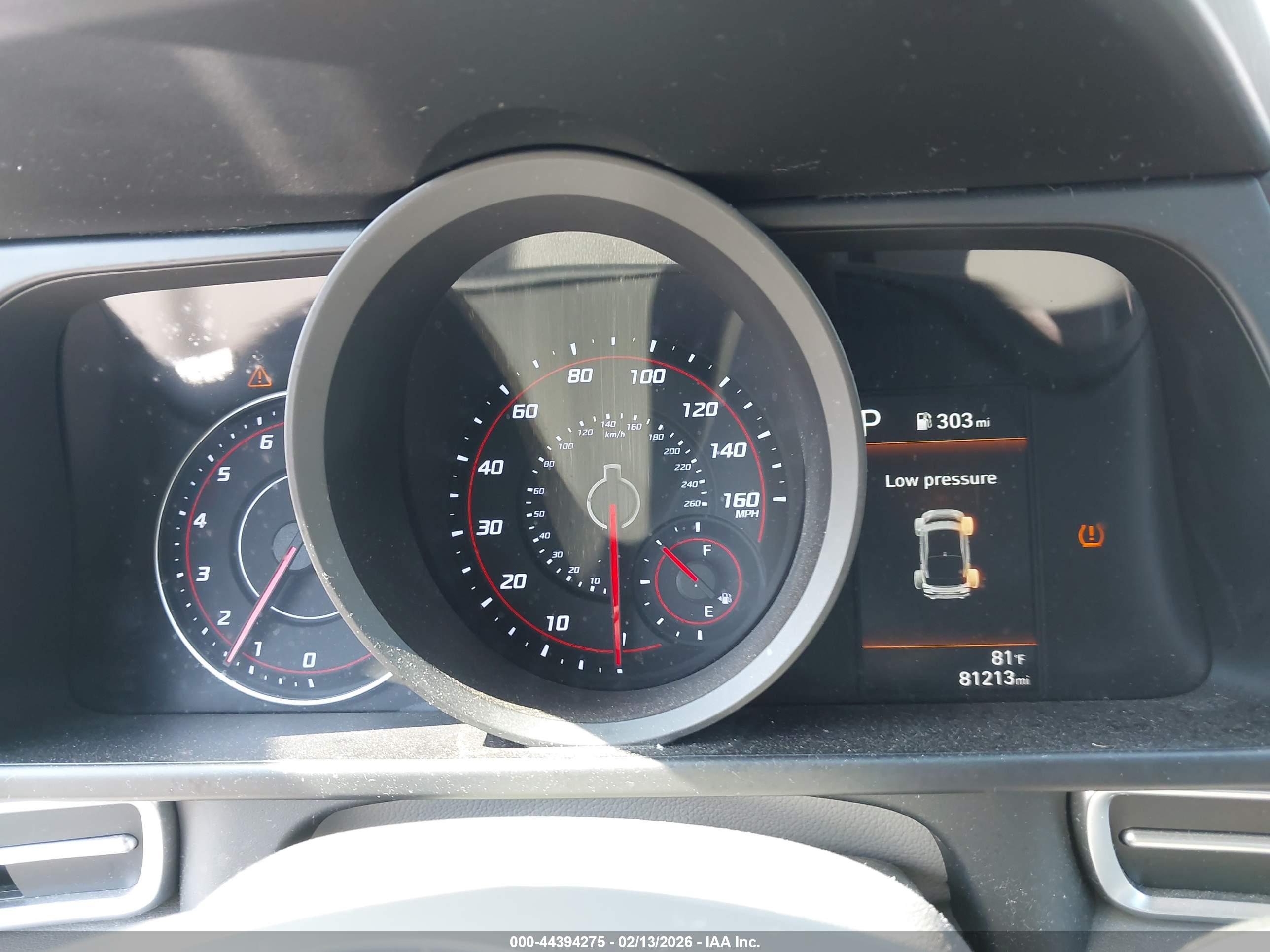 HYUNDAI ELANTRA image 7