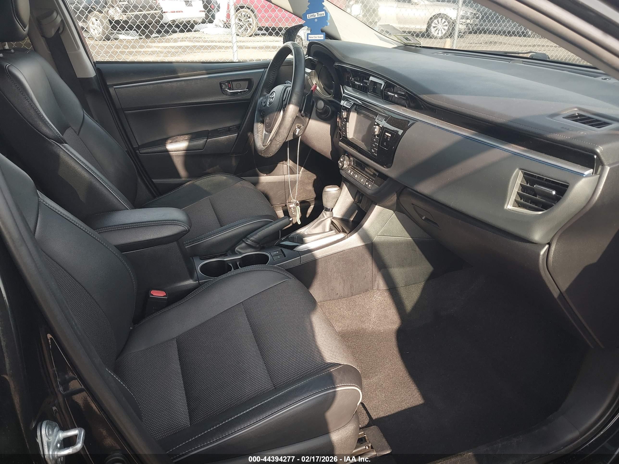 TOYOTA COROLLA image 5