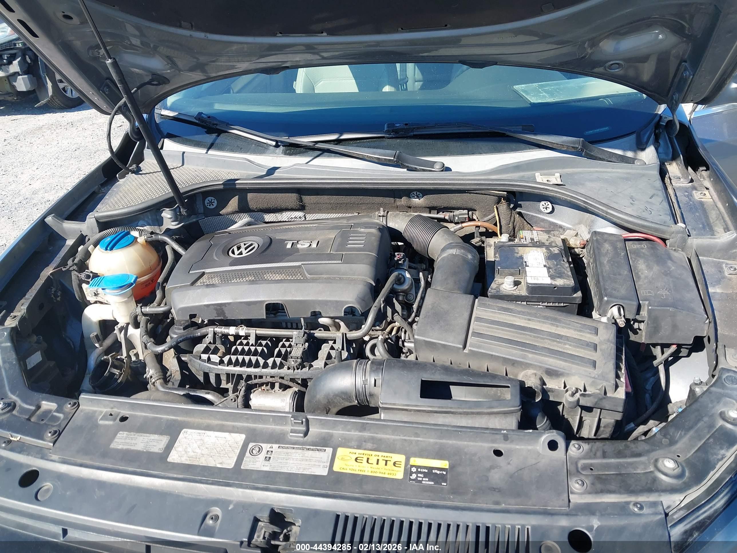 VOLKSWAGEN PASSAT image 10