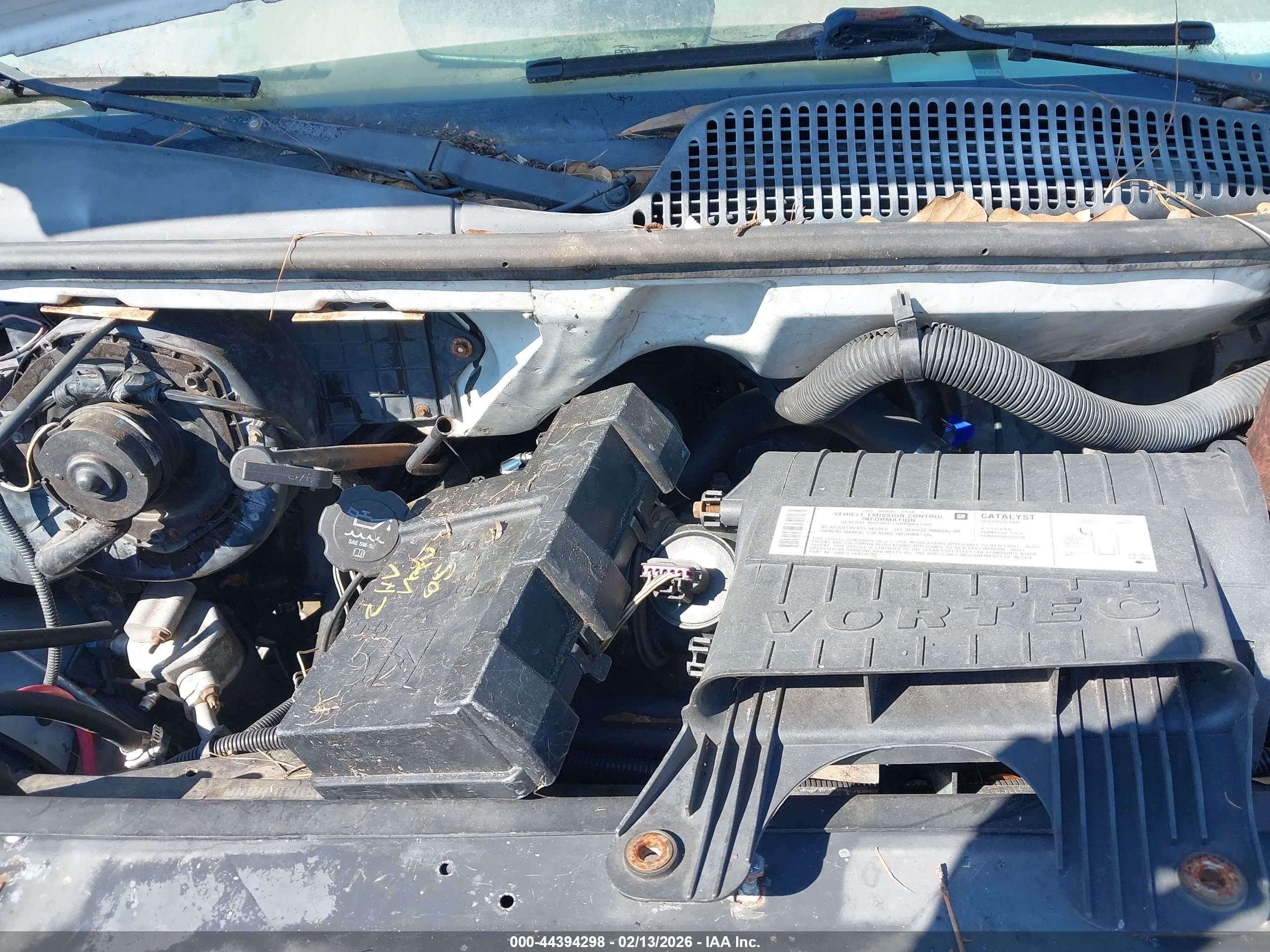 CHEVROLET EXPRESS image 10