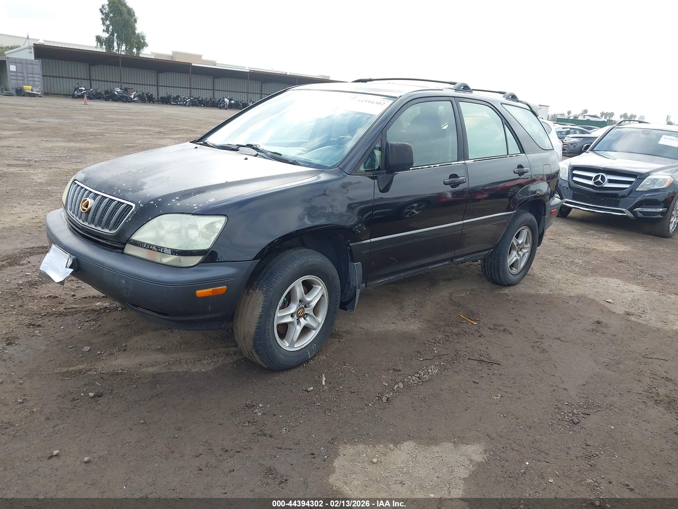LEXUS RX image 2