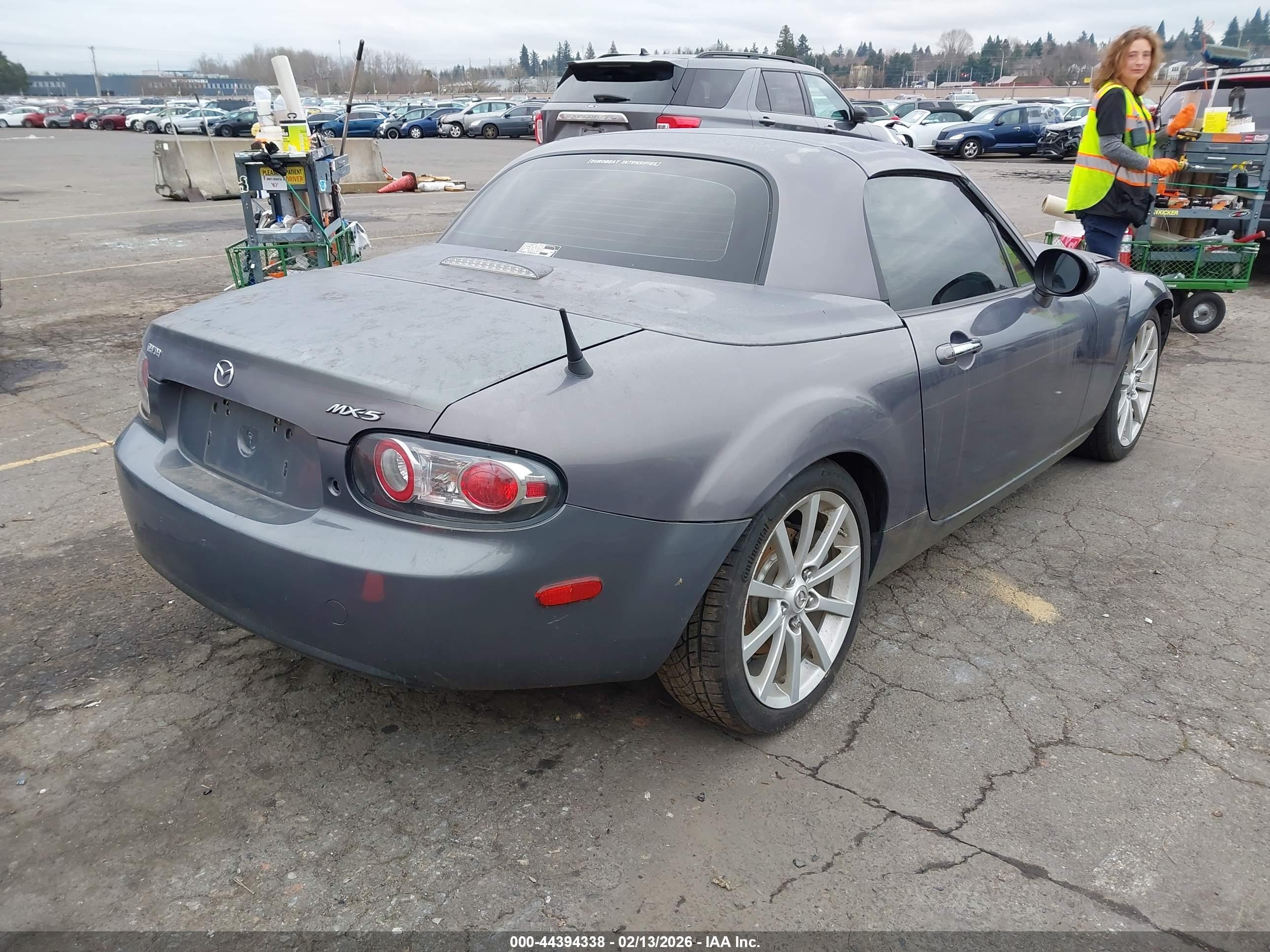 MAZDA MX-5 image 4