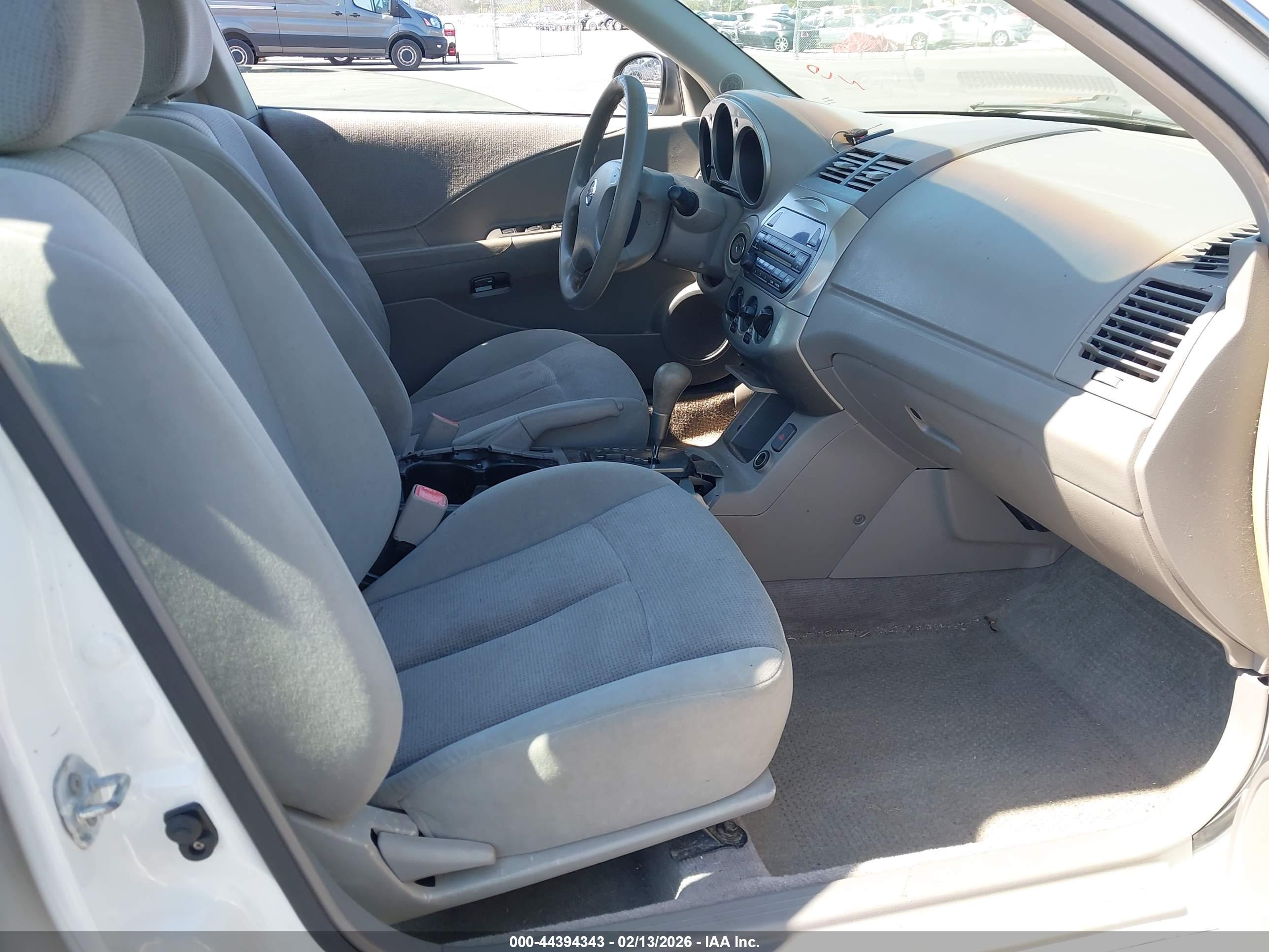 NISSAN ALTIMA image 5