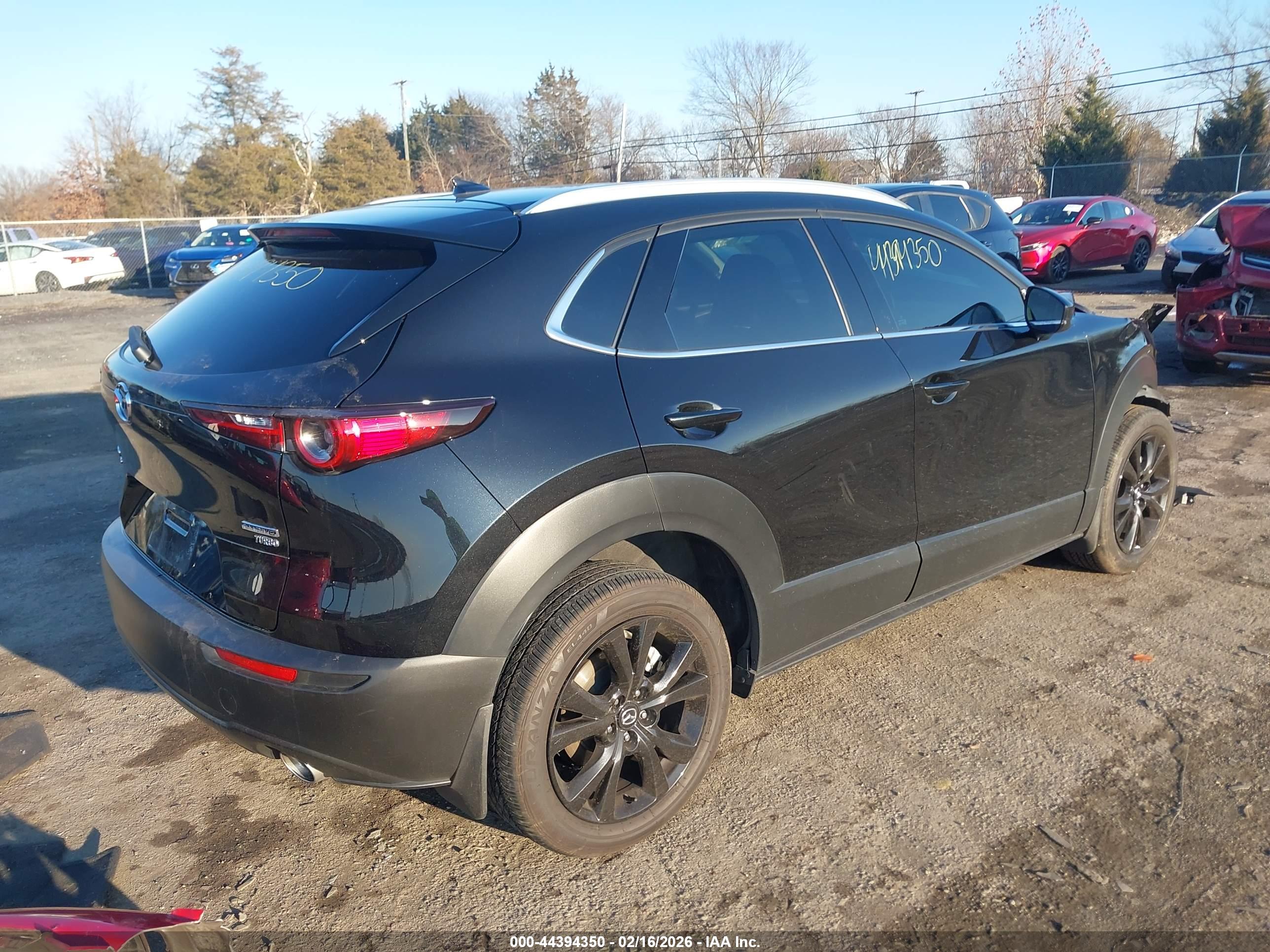 MAZDA CX-30 image 4
