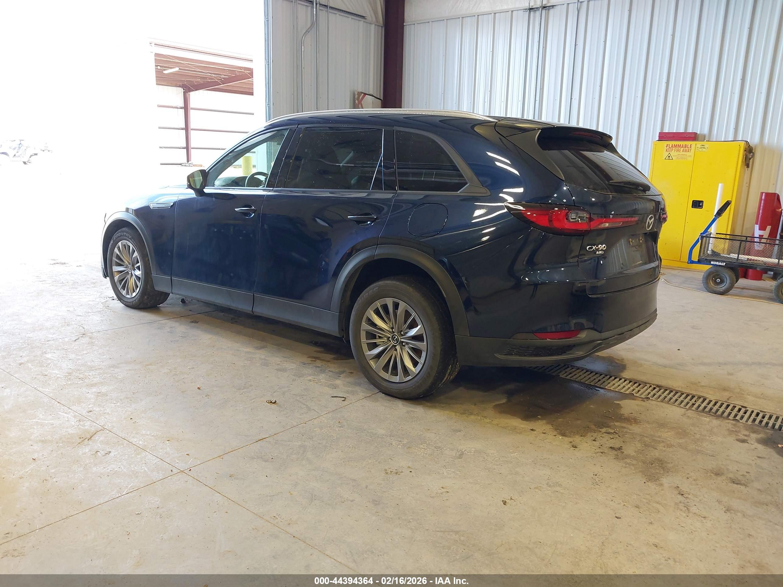 MAZDA CX-90 image 3