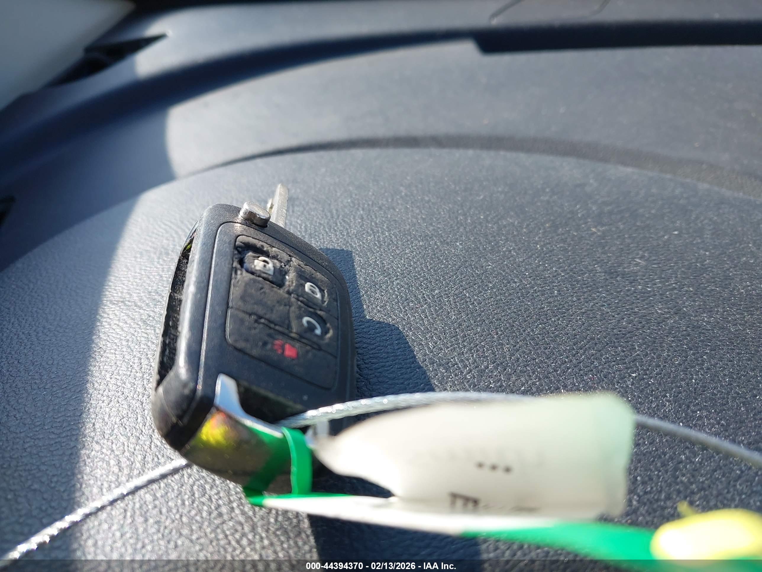 CHEVROLET EQUINOX image 11