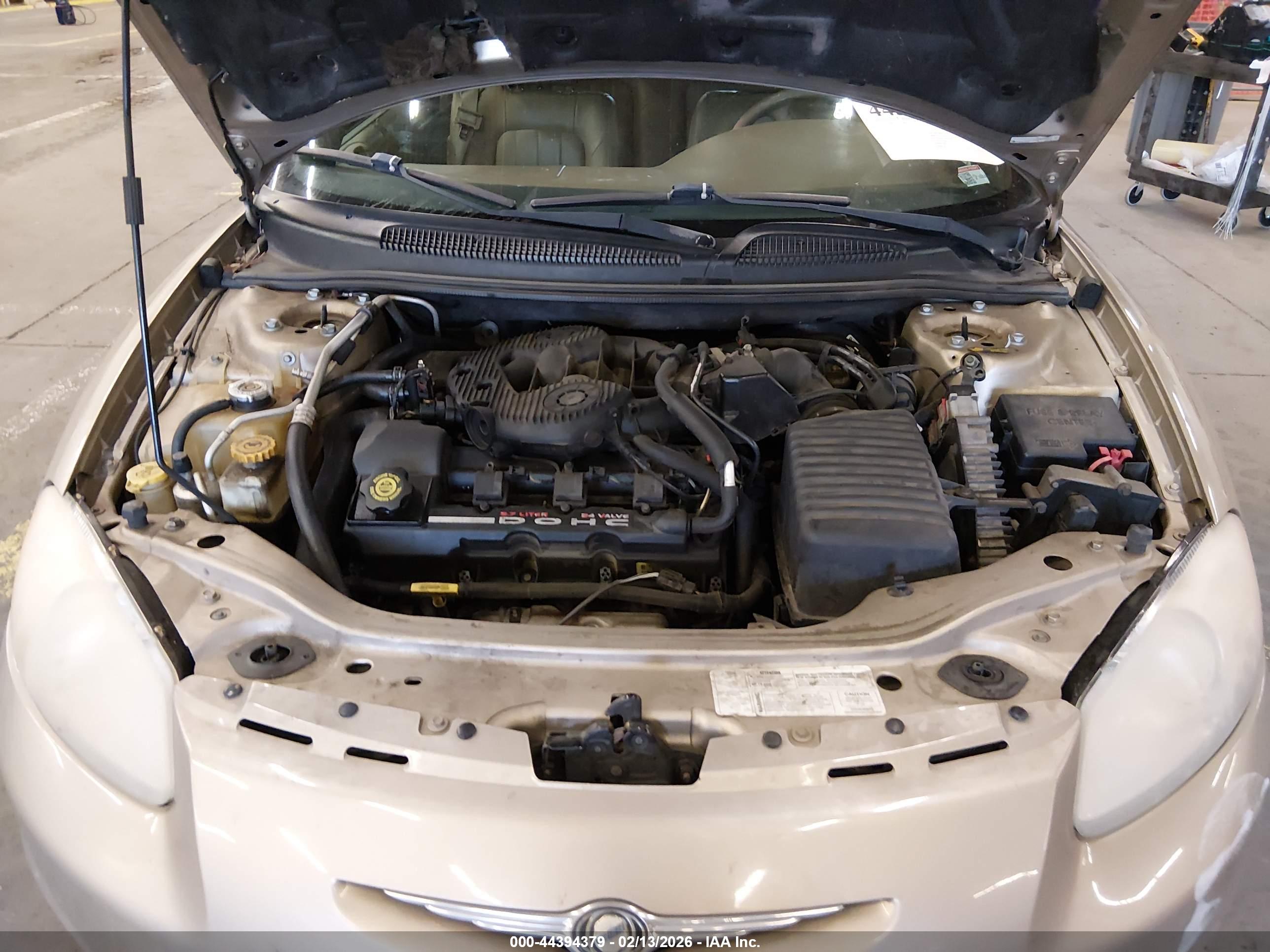CHRYSLER SEBRING image 10
