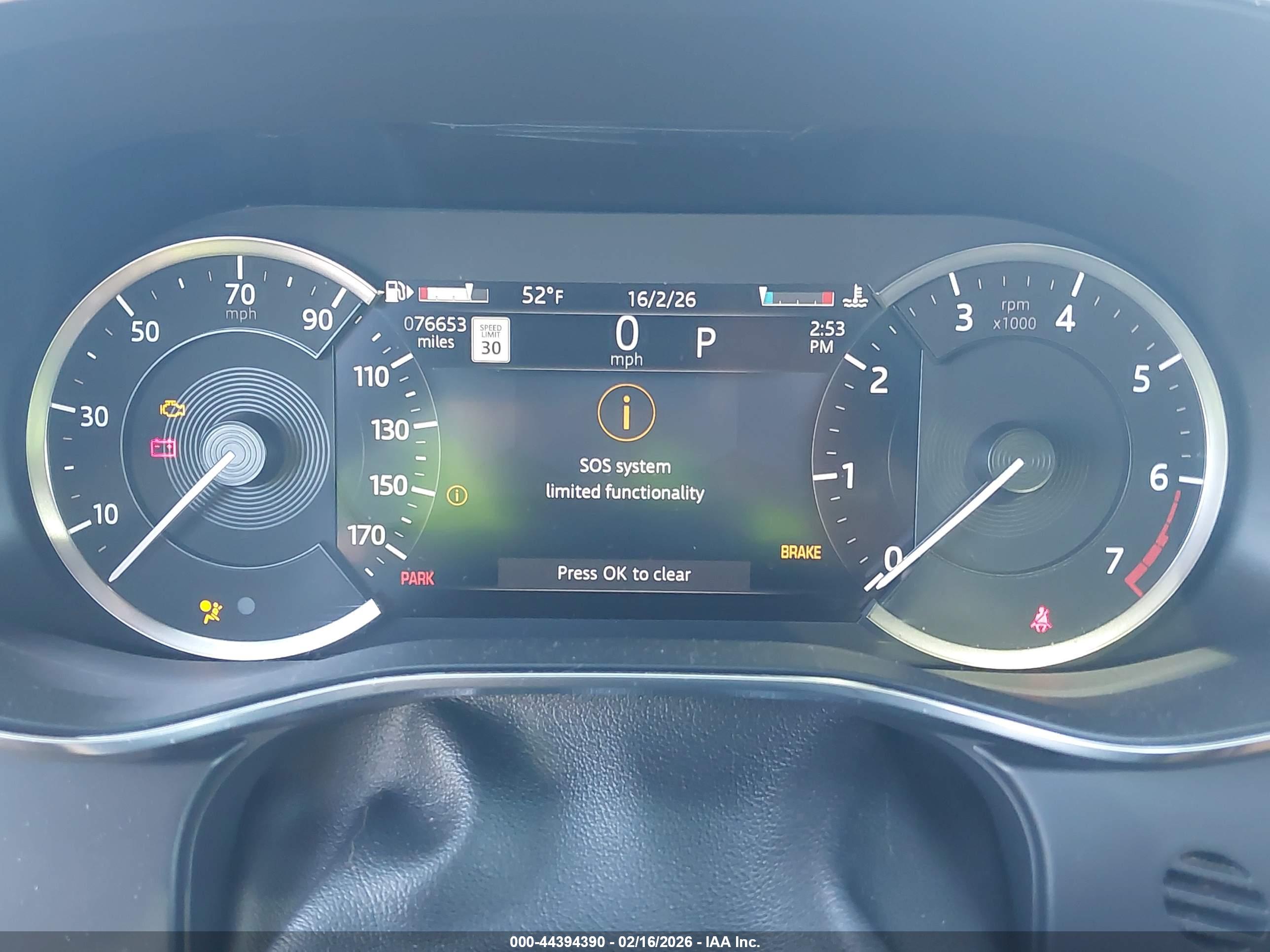 JAGUAR F-PACE image 7