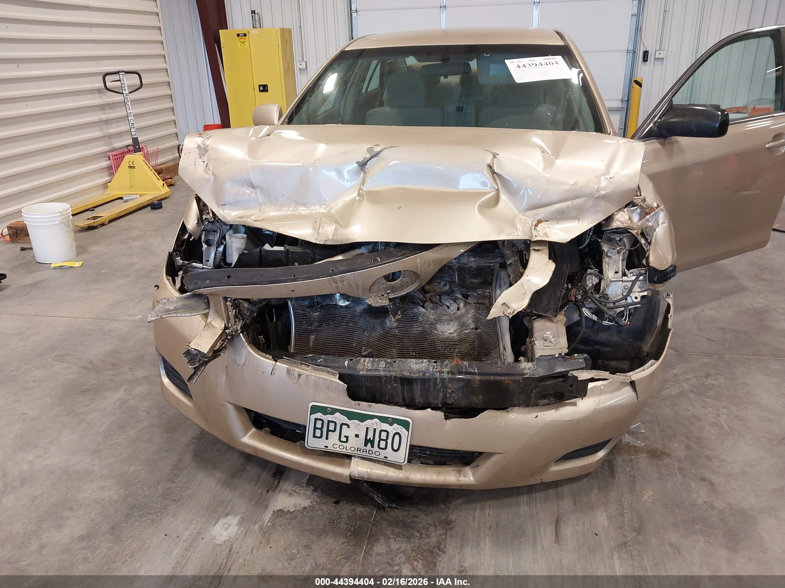 TOYOTA CAMRY image 6