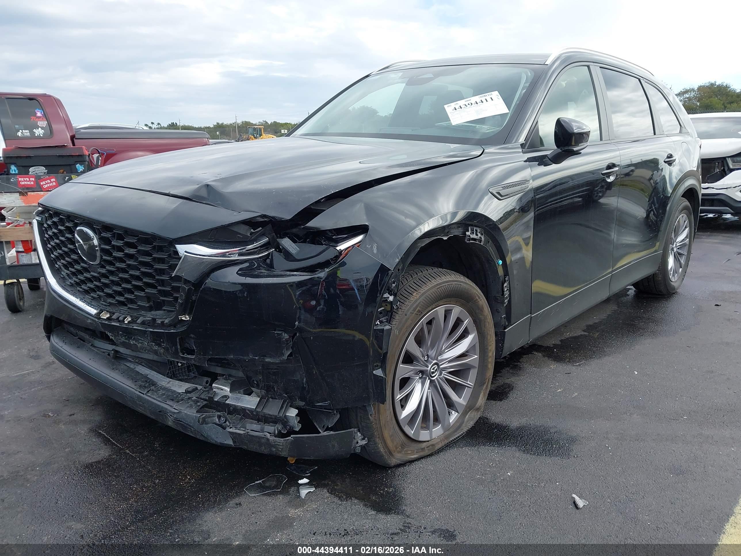 MAZDA CX-90 image 6