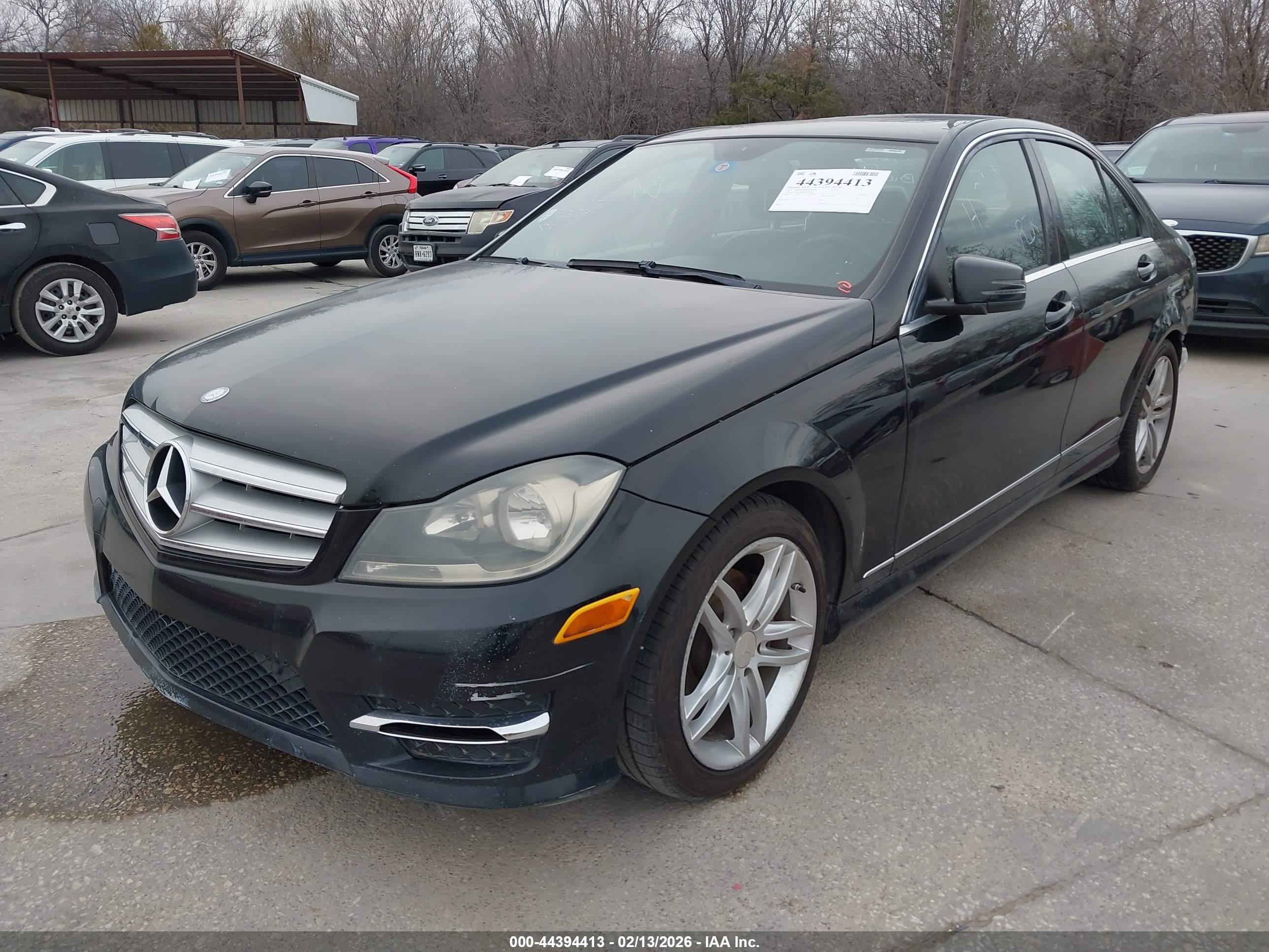 MERCEDES-BENZ C image 2