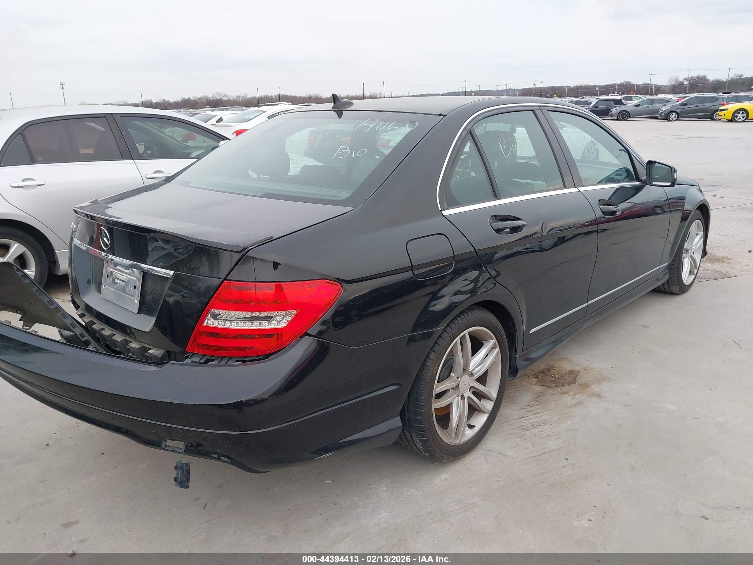 MERCEDES-BENZ C image 4